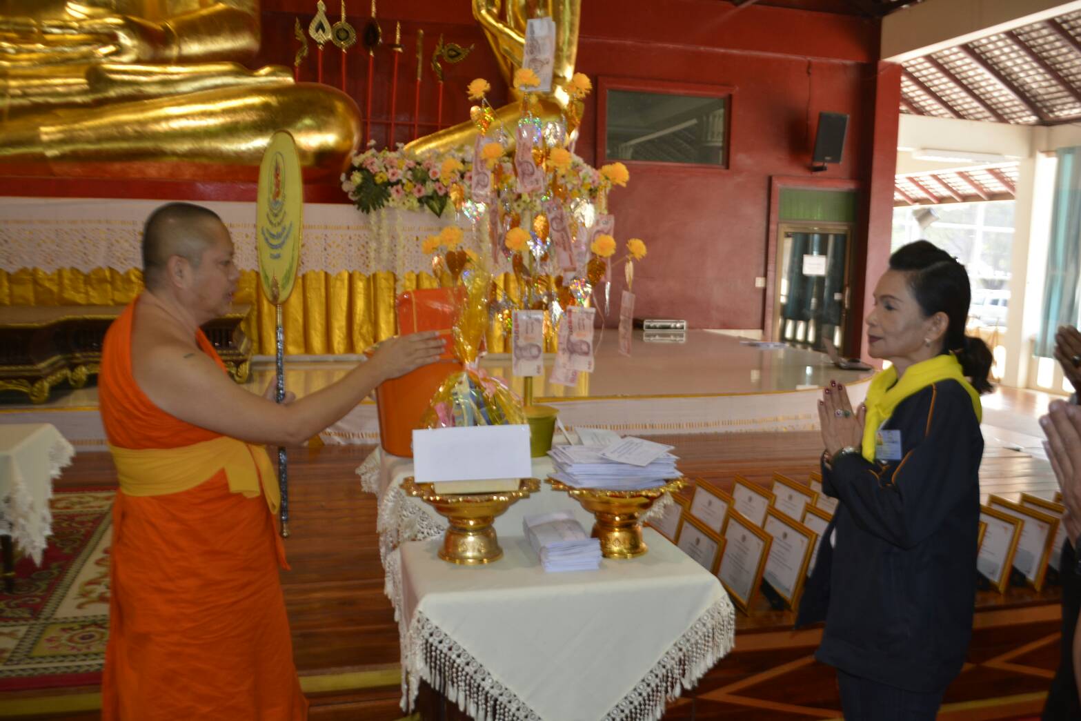 โครงการพัฒนาผู้นำอาสาพัฒนาชุมชน  กิจกรรม “รวมพลัง อช. สานต่อที่พ่อทำ สร้างสรรค์สังคมไทย ด้วยใจอาสา”