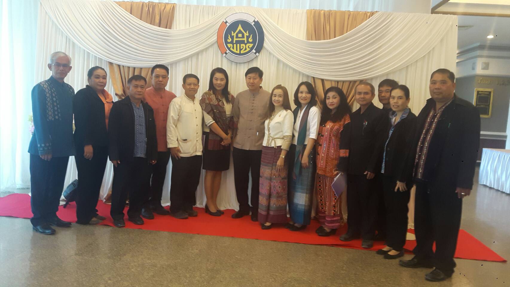 พัฒนาการจังหวัดน่าน พร้อมด้วยหัวหน้ากลุ่มงาน/ฝ่าย พัฒนาการอำเภอ เข้าร่วมการประชุมเชิงปฏิบัติการตรวจติดตามผลการดำเนินงานของหน่วยรับตรวจรายไตรมาส  ครั้งที่ ๑/๒๕๖๑