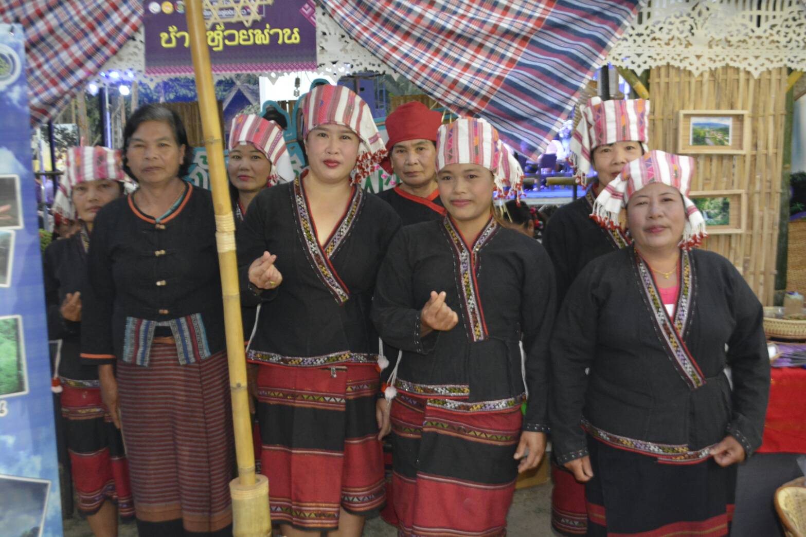 งานแถลงข่าวเปิดตัวหมู่บ้านเพื่อการท่องเที่ยว ณ ศูนย์บริการนักท่องเที่ยว (ข่วงน้อย)