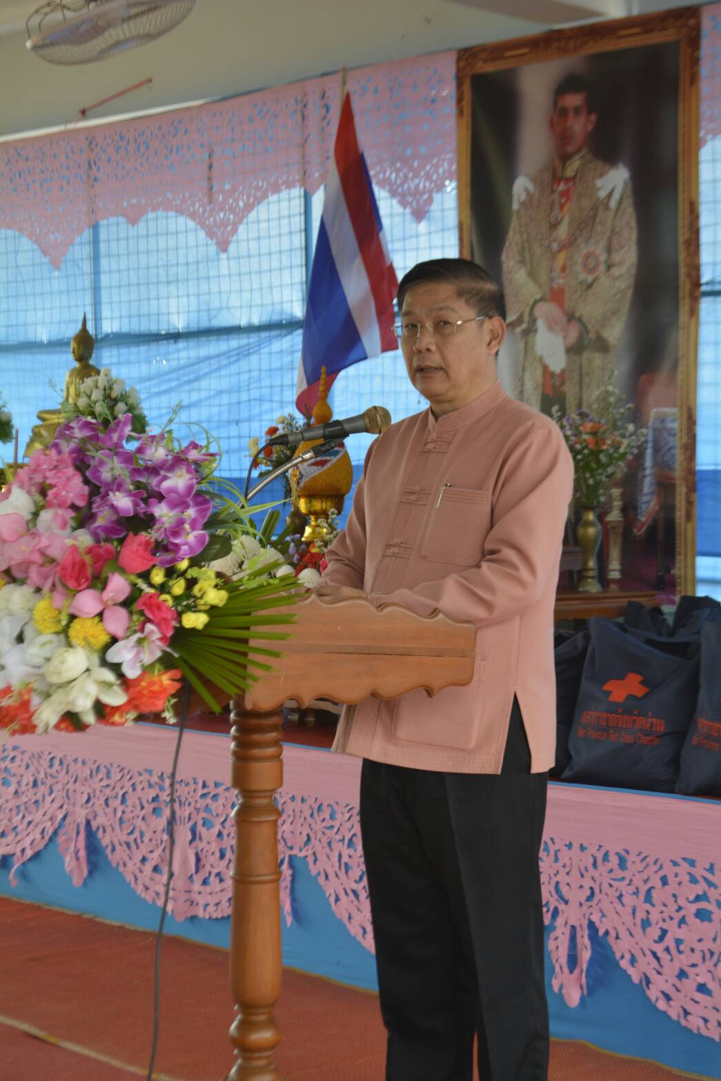 ออกหน่วยบำบัดทุกข์ บำรุงสุข สร้างรอยยิ้มให้ประชาชน ครั้งที่ 6/2561