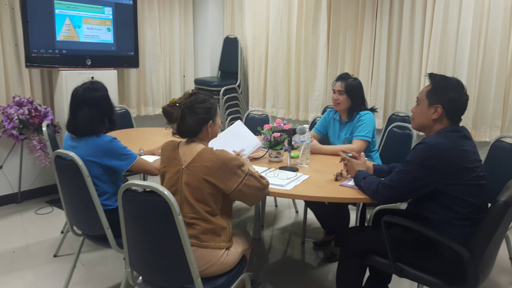 รับฟังการประชุมกรมการพัฒนาชุมชน ครั้งที่ 3/2561 ผ่านระบบ TV พช.