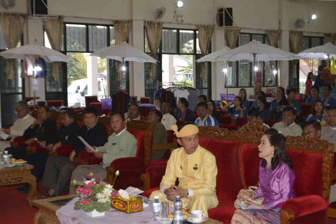 พิธีเปิดงานจัดแสดงและจำหน่ายผลิตภัณฑ์ OTOP สานสัมพันธ์สองแผ่นดินน่าน-เชียงตุง สาธารณรัฐแห่งสหภาพเมียนมาร์