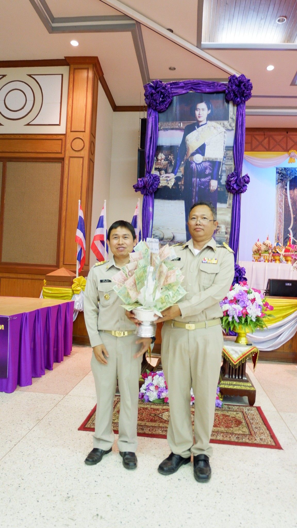 พิธีทอดผ้าป่าสมทบกองทุนพัฒนาเด็กชนบทในพระราชูปถัมภ์ สมเด็จพระเทพรัตนราชสุดาฯ สยามบรมราชกุมารี ประจำปี 2561