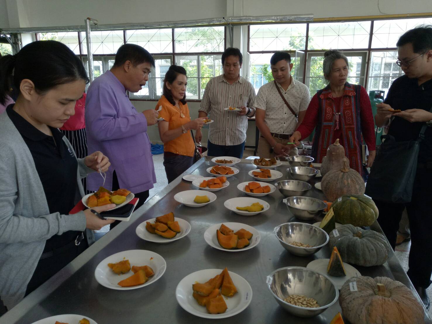 ประชุมหารือแนวทางการยกระดับการแปรรูปฟักทองพื้นเมืองน่าน