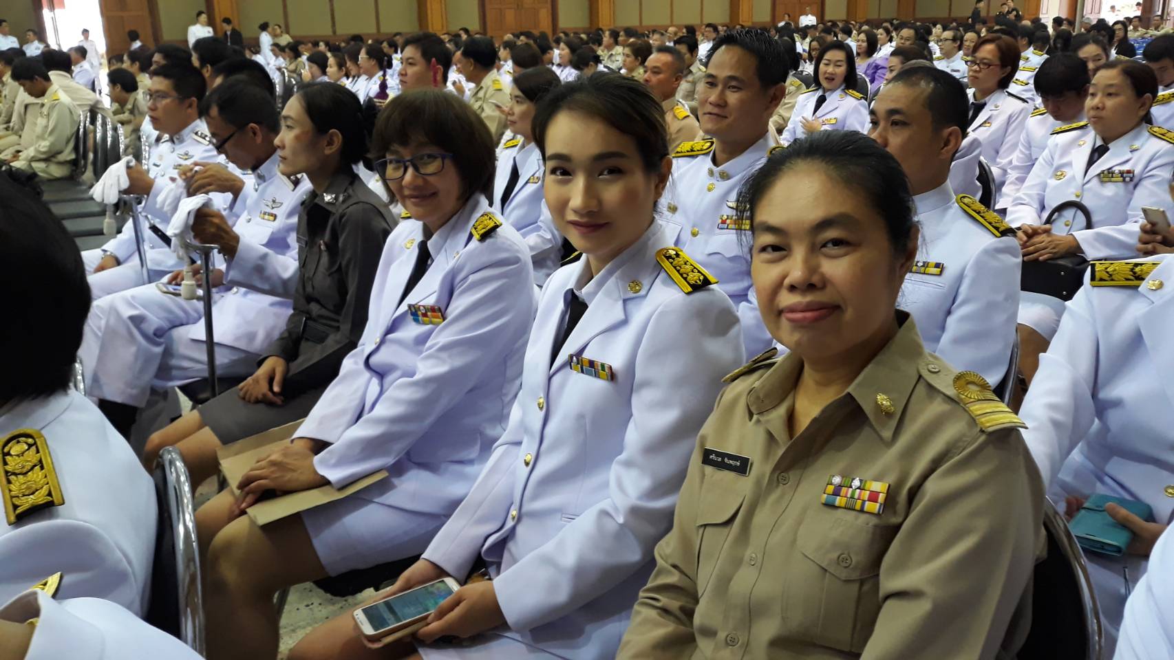 สพจ.น่าน ร่วมพิธีวันพระบาทสมเด็จพระนั่งเกล้าเจ้าอยู่หัว พระมหาเจษฎาราชเจ้า และวันข้าราชการพลเรือน