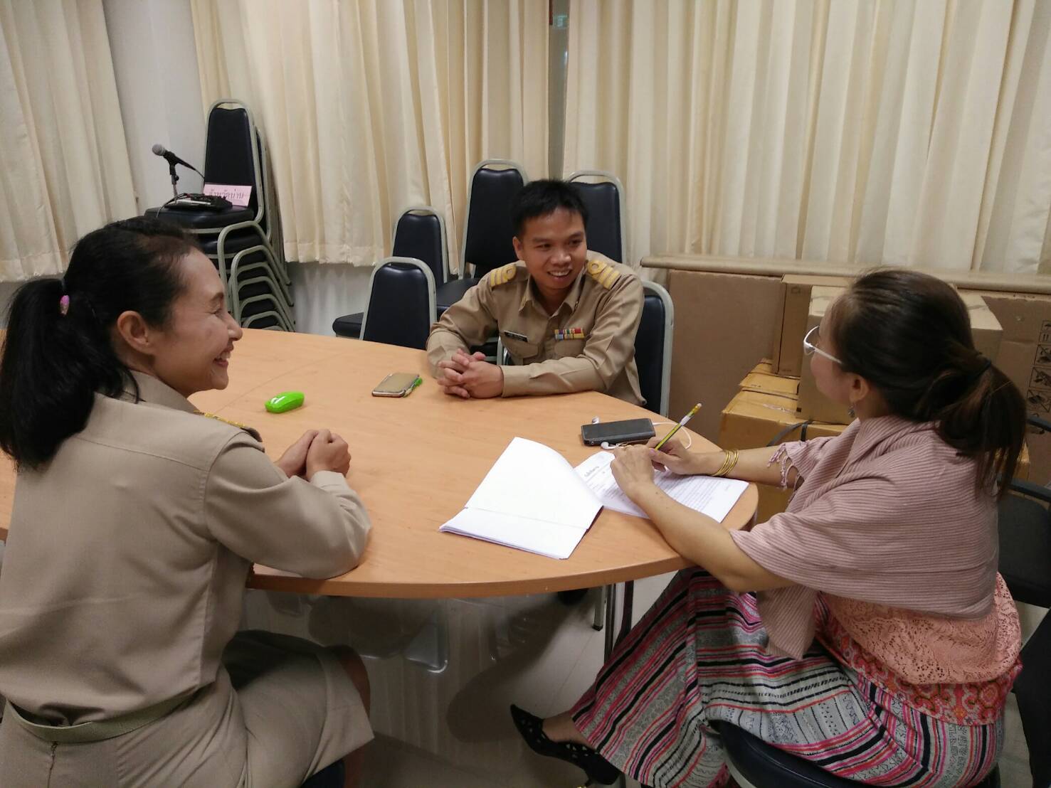 สพจ.น่าน รับรายงานตัวข้าราชการที่ได้รับแต่งตั้ง (ย้าย) มาปฏิบัติหน้าที่ในพื้นที่จ.น่าน