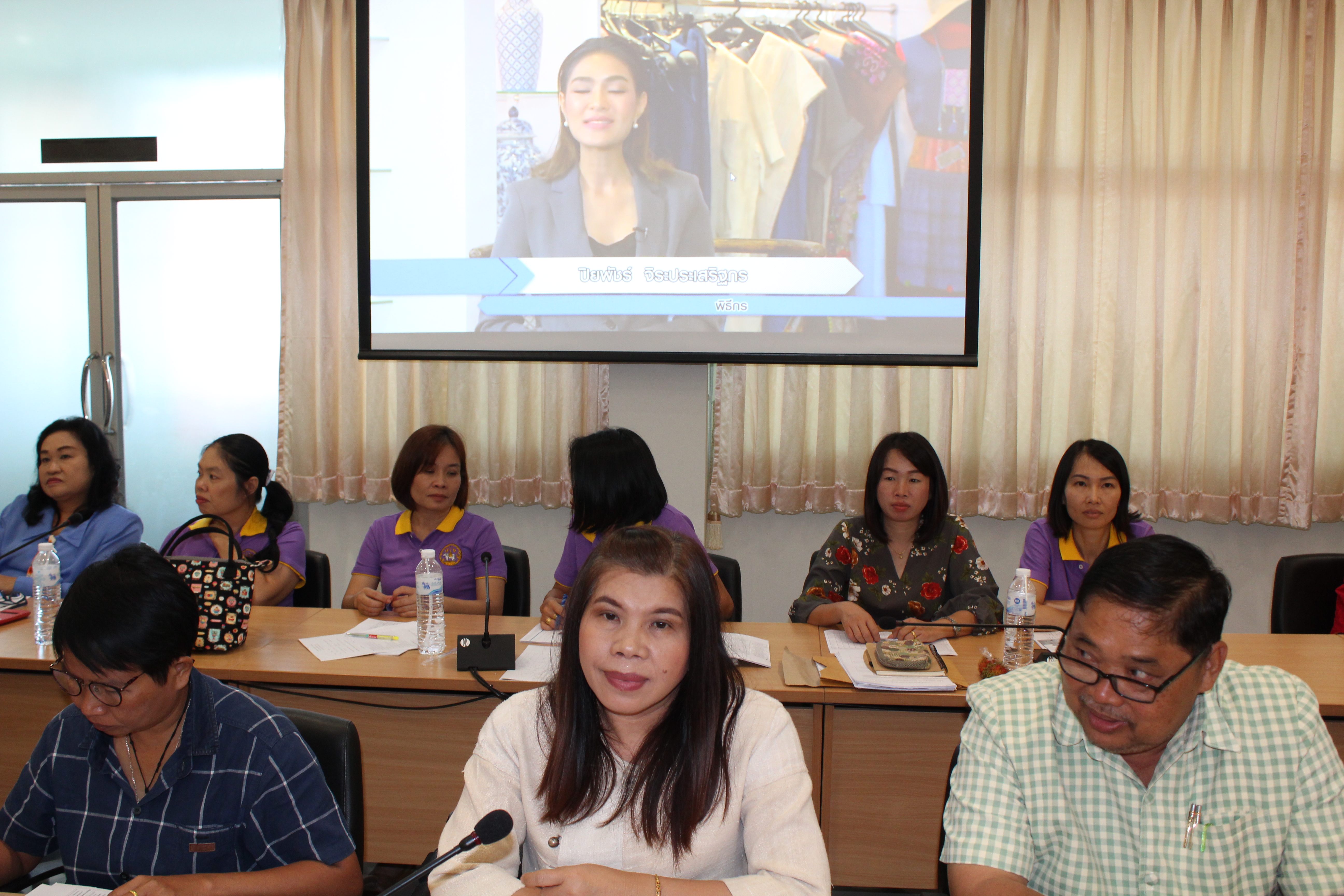 สพจ.น่าน ประชุมเตรียมความพร้อมการดำเนินการโครงการชุมชนท่องเที่ยว OTOP นวัตวิถี