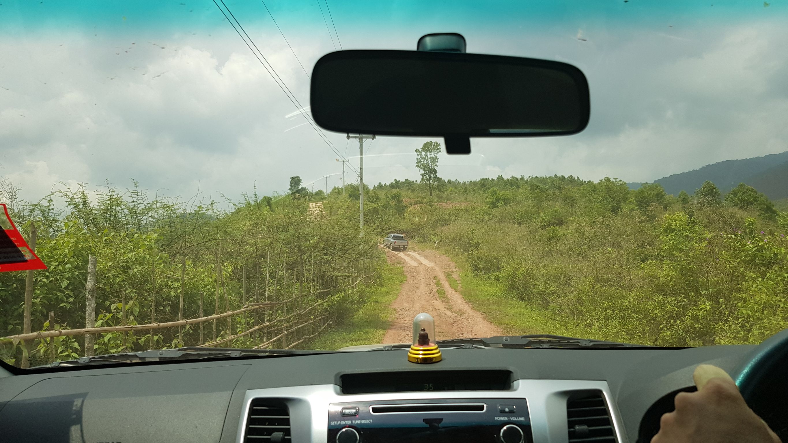 สพจ.น่าน ตรวจเยี่ยมให้กำลังใจการเตรียมความพร้อมหมู่บ้าน OTOP นวัตวิถี