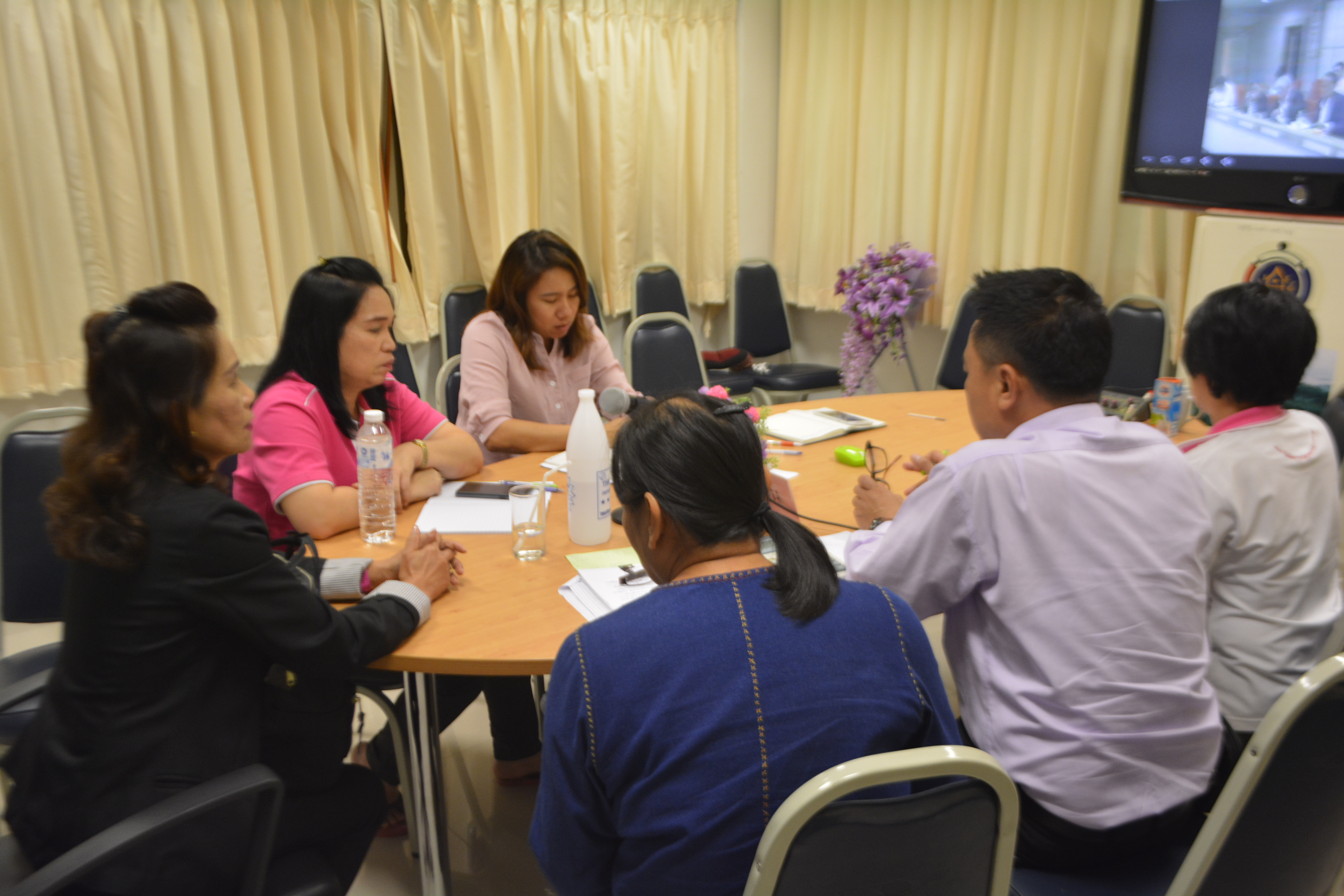 สพจ.น่าน รับฟังTV พช. การประชุมเตรียมการดำเนินงานโครงการชุมชนท่องเที่ยว OTOP นวัตวิถี