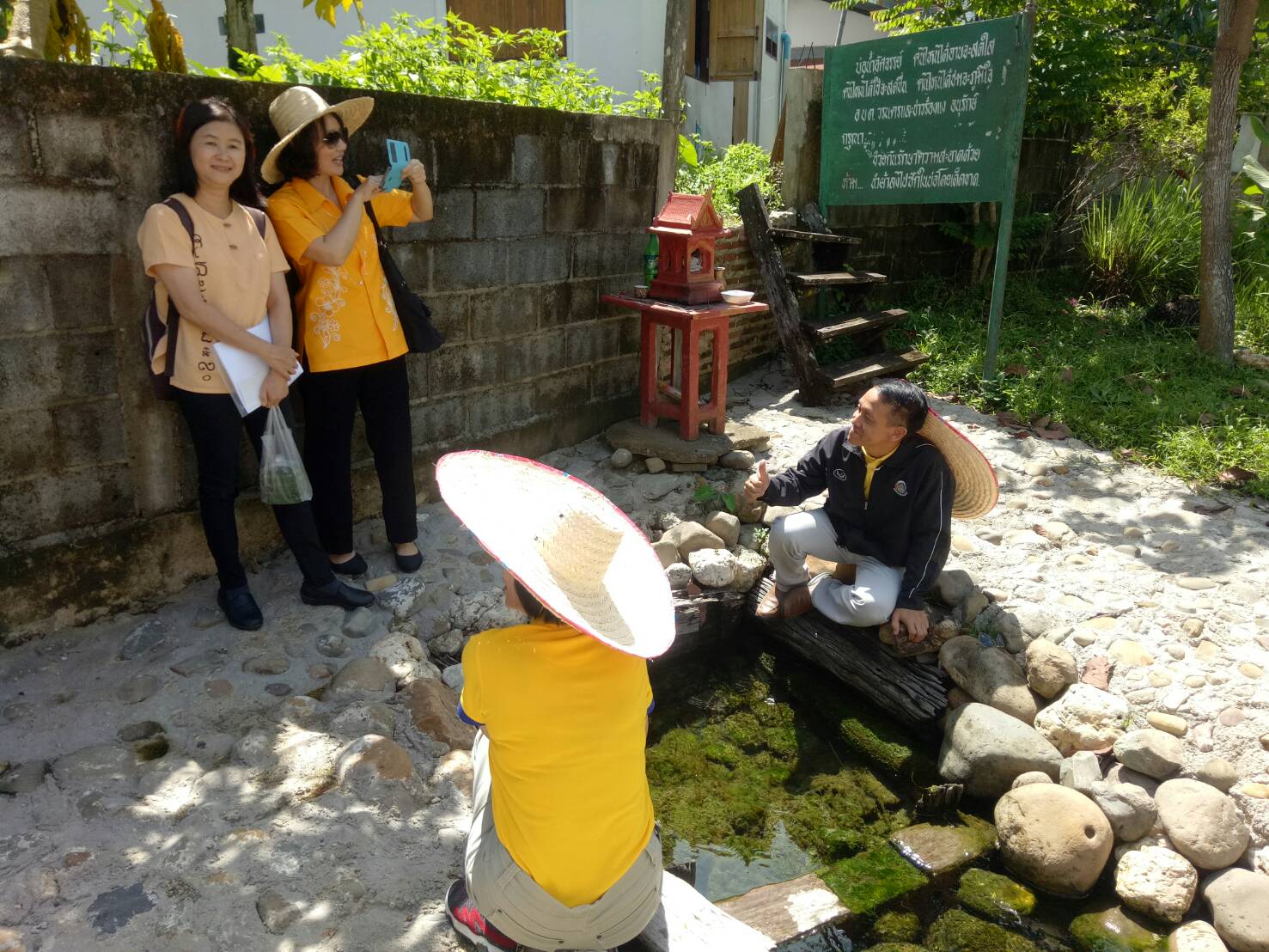 ศพช.ลำปาง ติดตามการดำเนินงานโครงการชุมชนท่องเที่ยว OTOP นวัตวิถี