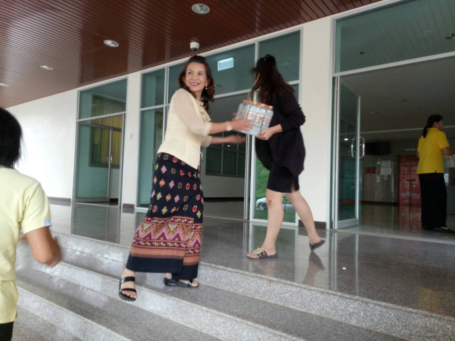 @ น่าน : จิตอาสา “เราทำความ ดี ด้วยหัวใจ”