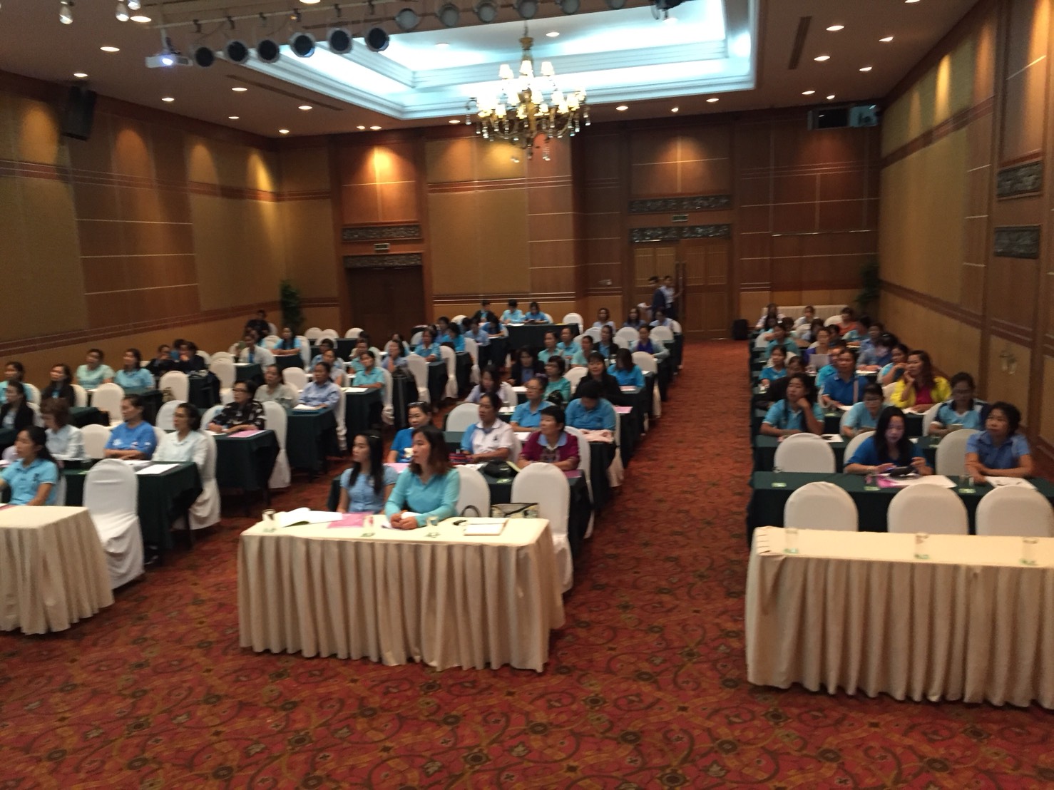 ประชุมเชิงปฎิบัติการเสริมสร้างศักยภาพและพัฒนาคุณภาพชีวิตแก่สมาชิกกองทุนพัฒนาบทบาทสตรีจังหวัดน่าน