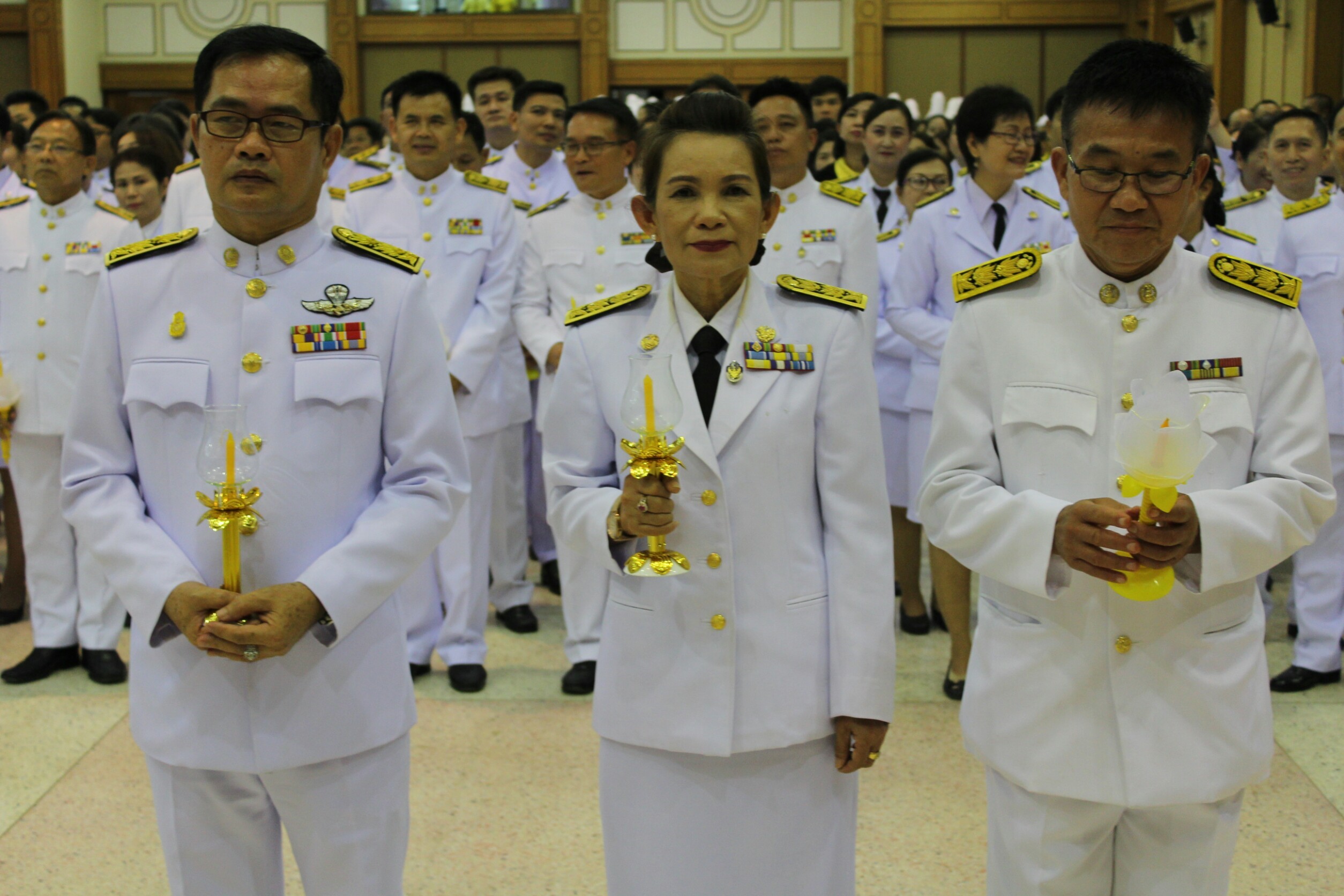 สพจ.น่าน ร่วมพิธีถวายเครื่องราชสักการะและพิธีจุดเทียนถวายพระพรชัยมงคล