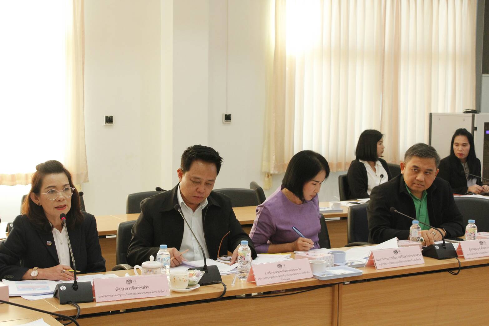 การประชุมคณะอนุกรรมการบริหารกองทุนพัฒนาบทบาทสตรีระดับจังหวัด จังหวัดน่าน ครั้งที่ 9/2561