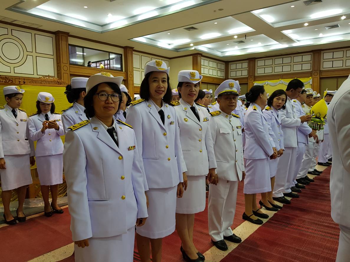 สพจ.น่าน ร่วมกิจกรรมเนื่องในวันคล้ายวันเฉลิมพระชนมพรรษา พระบาทสมเด็จพระปรมินทรมหาภูมิพลอดุลยเดช บรมนาถบพิตร วันชาติ และวันพ่อแห่งชาติ พุทธศักราช 2561