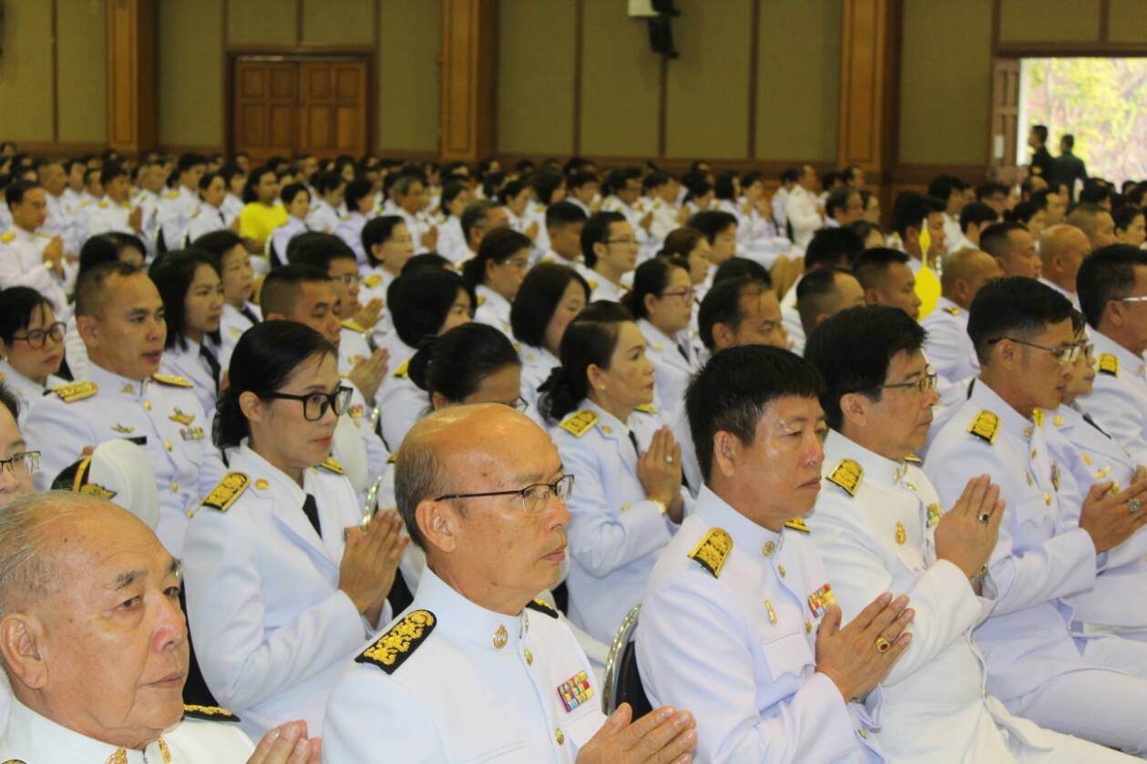 สพจ.น่าน ร่วมกิจกรรมเนื่องในวันคล้ายวันเฉลิมพระชนมพรรษา พระบาทสมเด็จพระปรมินทรมหาภูมิพลอดุลยเดช บรมนาถบพิตร วันชาติ และวันพ่อแห่งชาติ พุทธศักราช 2561