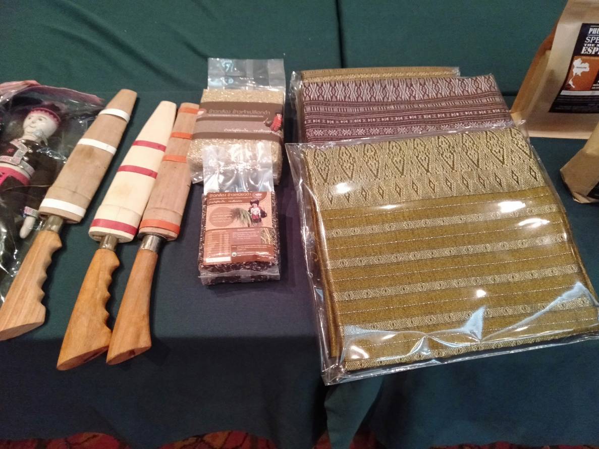 โครงการประชุมเชิงปฏิบัติการพัฒนาคุณภาพมาตราฐานผลิตภัณฑ์ OTOP กลุ่มปรับตัวสู่การพัฒนา