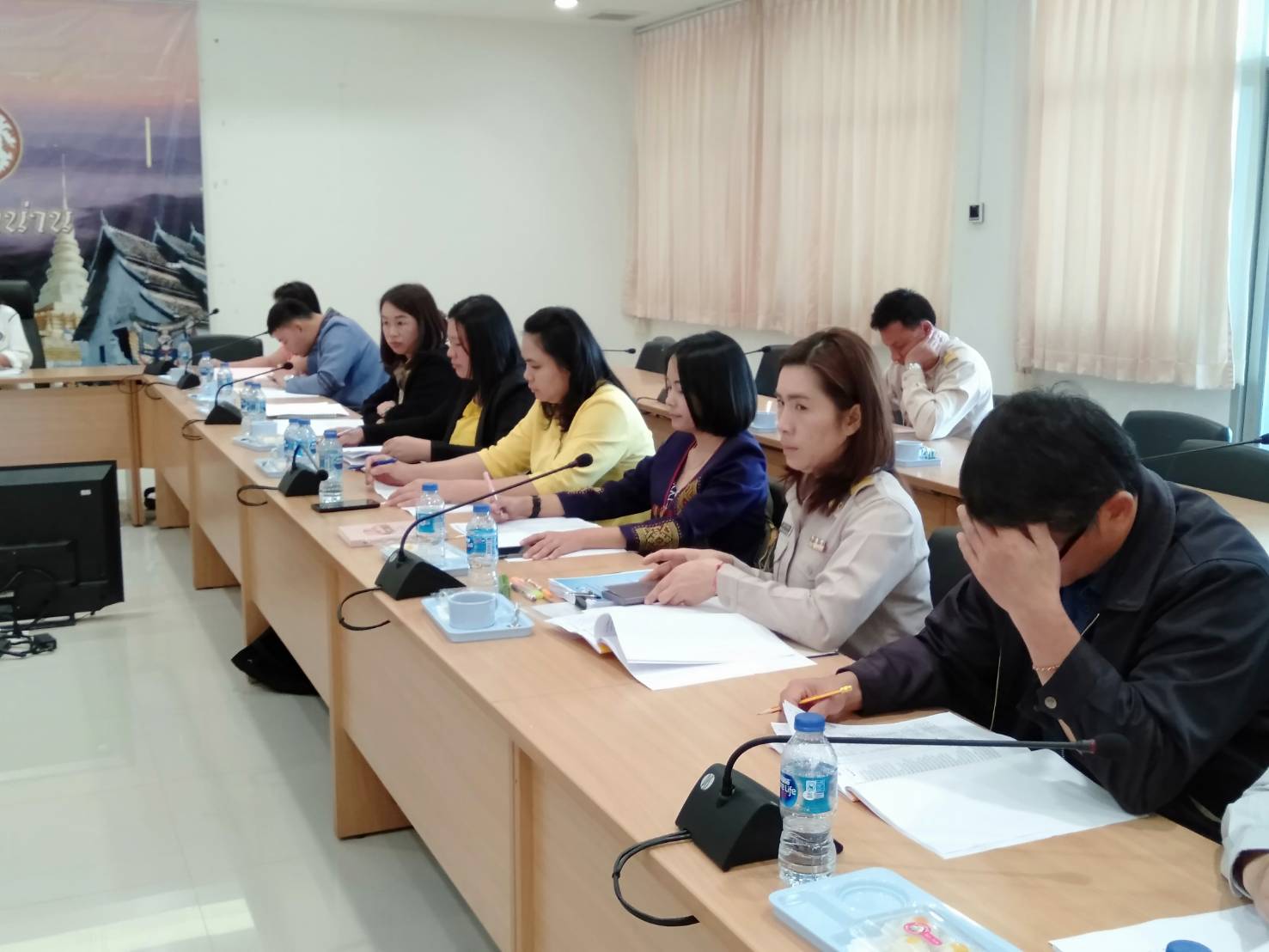 @น่าน : ประชุมเชิงปฏิบัติการทีมปฏิบัติการสนับสนุนการขับเคลื่อนการพัฒนาเศรษฐกิจฐานราก และประชารัฐจังหวัดน่าน