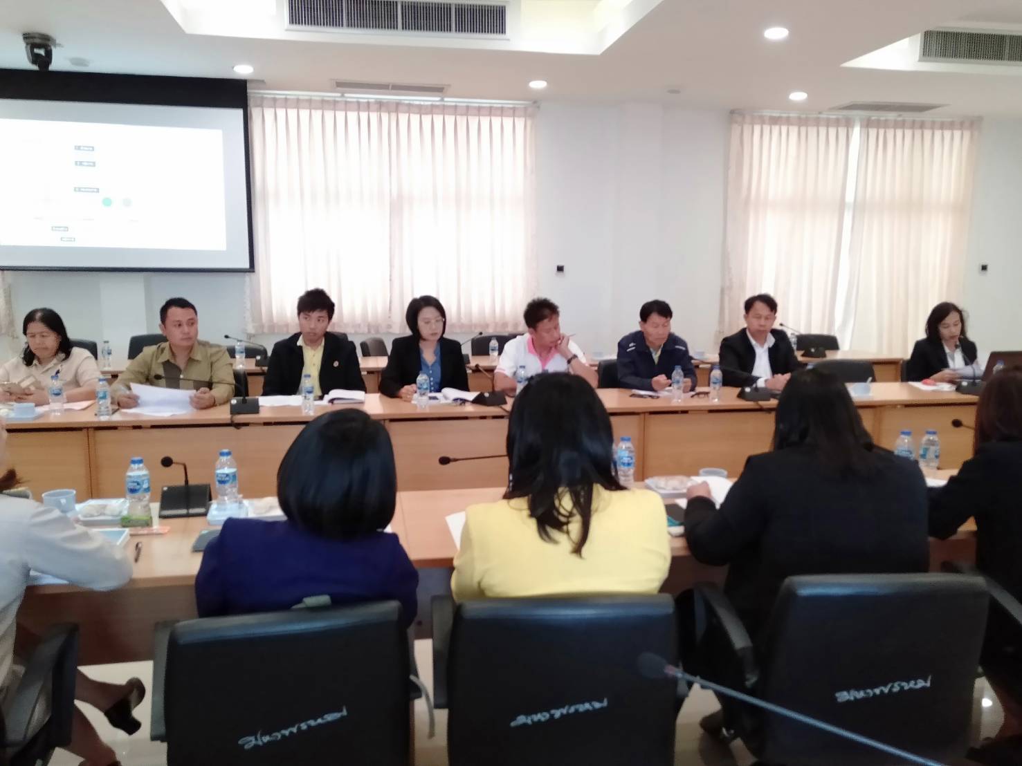 @น่าน : ประชุมเชิงปฏิบัติการทีมปฏิบัติการสนับสนุนการขับเคลื่อนการพัฒนาเศรษฐกิจฐานราก และประชารัฐจังหวัดน่าน