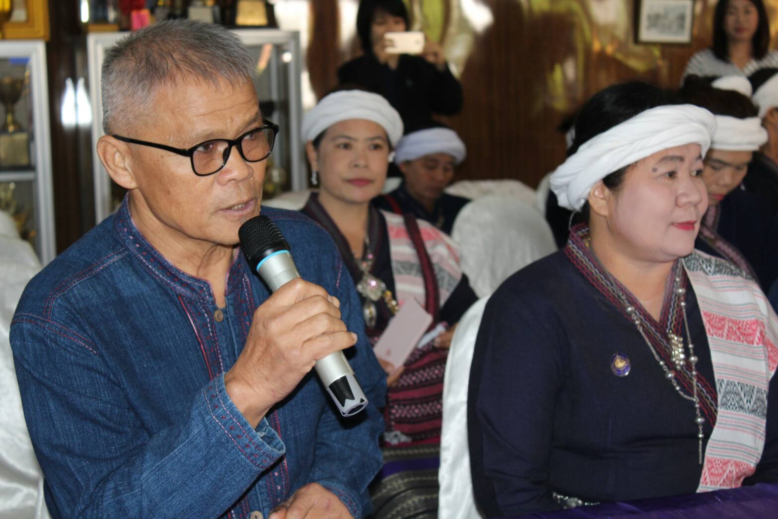 @น่าน : นายโชคชัย แก้วป่อง รองอธิบดีกรมการพัฒนาชุมชน ติดตามการดำเนินงานหมู่บ้าน OTOP นวัตวิถี