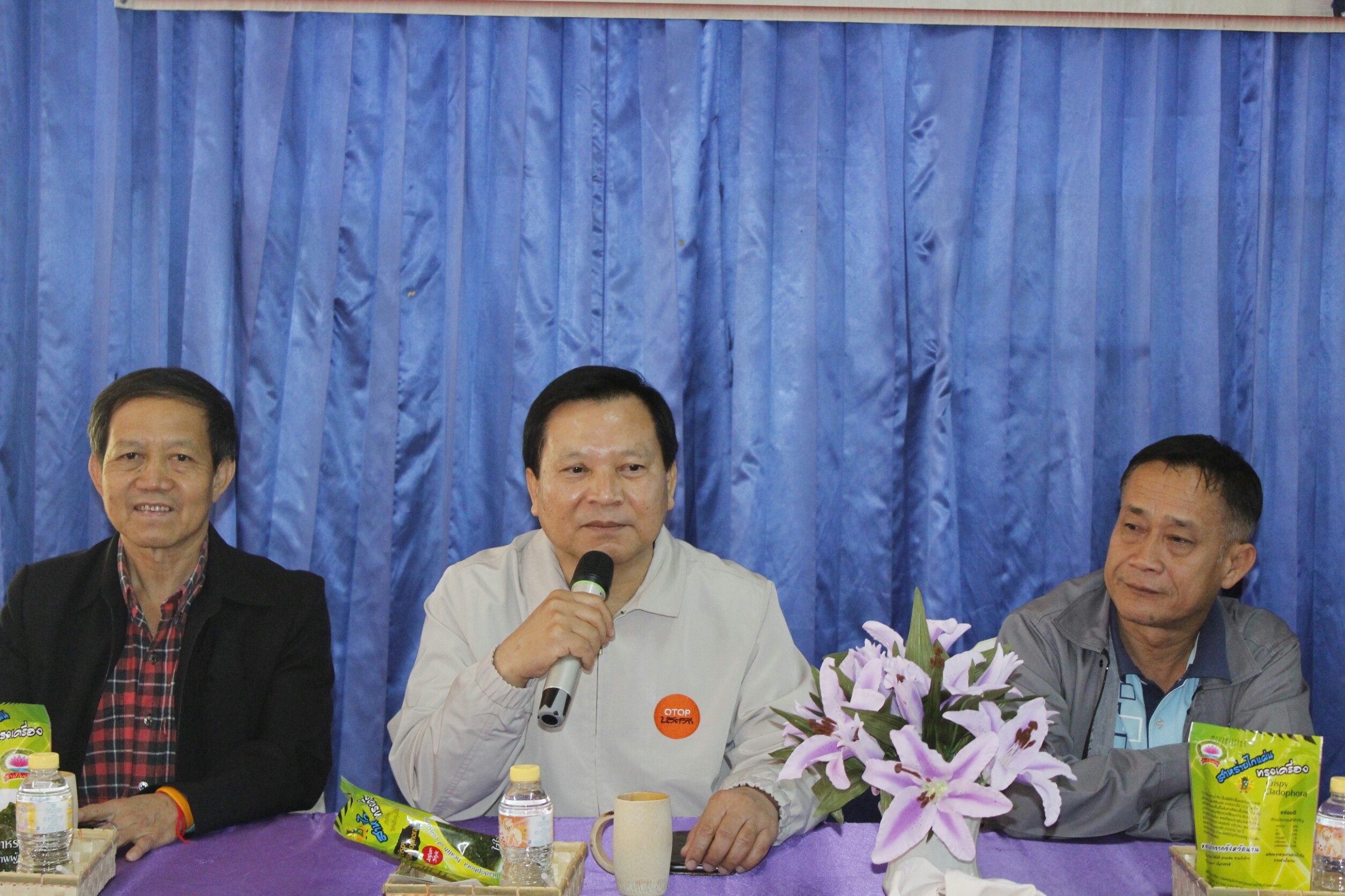 @น่าน : นายโชคชัย แก้วป่อง รองอธิบดีกรมการพัฒนาชุมชน ติดตามการดำเนินงานหมู่บ้าน OTOP นวัตวิถี