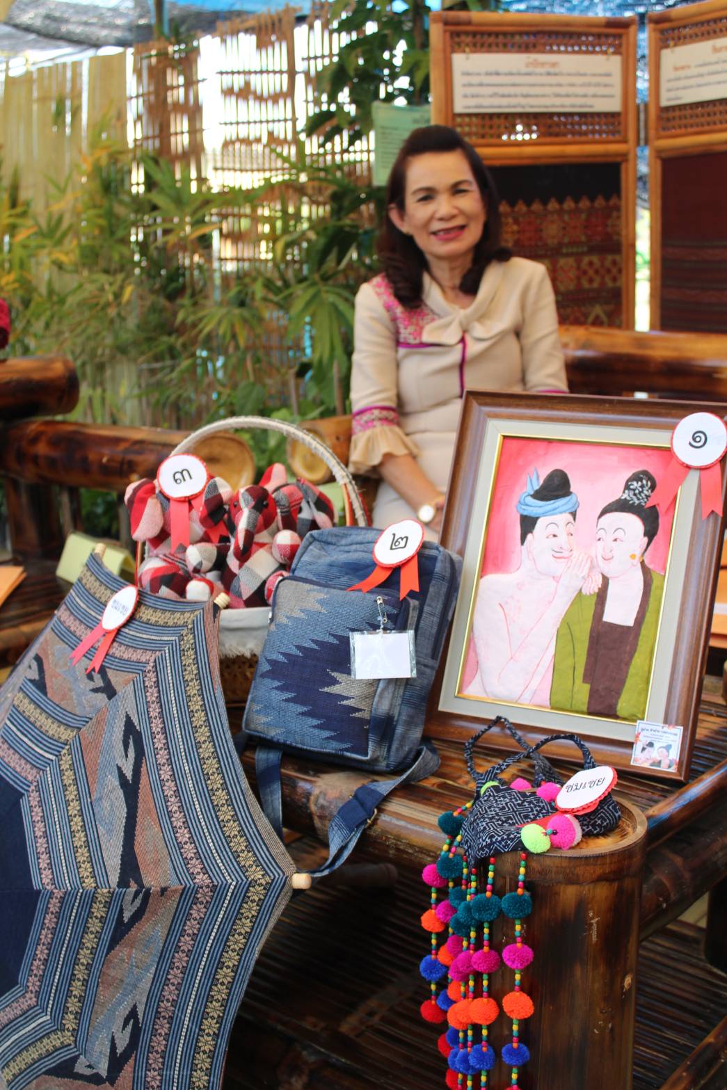 @น่าน : การประกวดออกแบบผลิตภัณฑ์ผ้าทอเมืองน่านและผลิตภัณฑ์ของใช้ของที่ระลึกจังหวัดน่าน