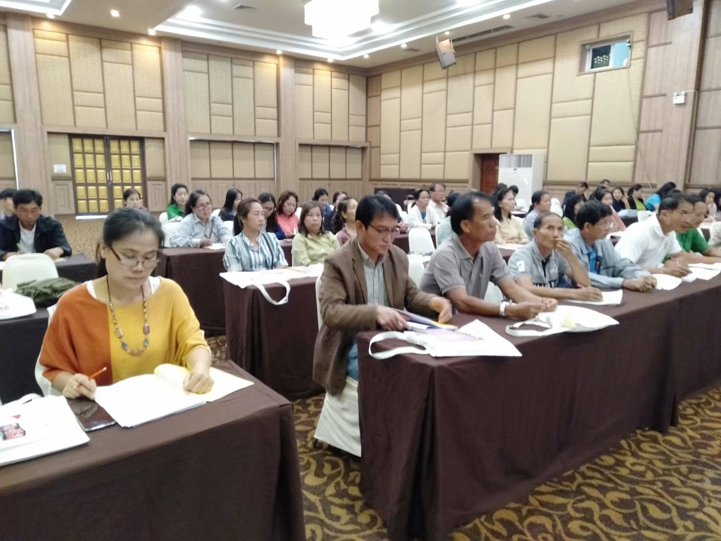 @น่าน : ประชุมเชิงปฏิบัติการค้นหาผู้ประกอบการของชุมชนโดยการมีส่วนร่วมของภาคีการพัฒนา