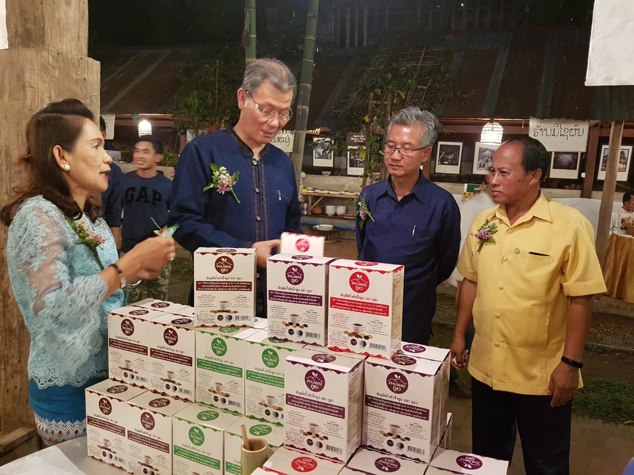 @น่าน : พิธีเปิดงานโครงการ OTOP สานสัมพันธ์สองแผ่นดิน นครน่าน-นครหลวงพระบาง