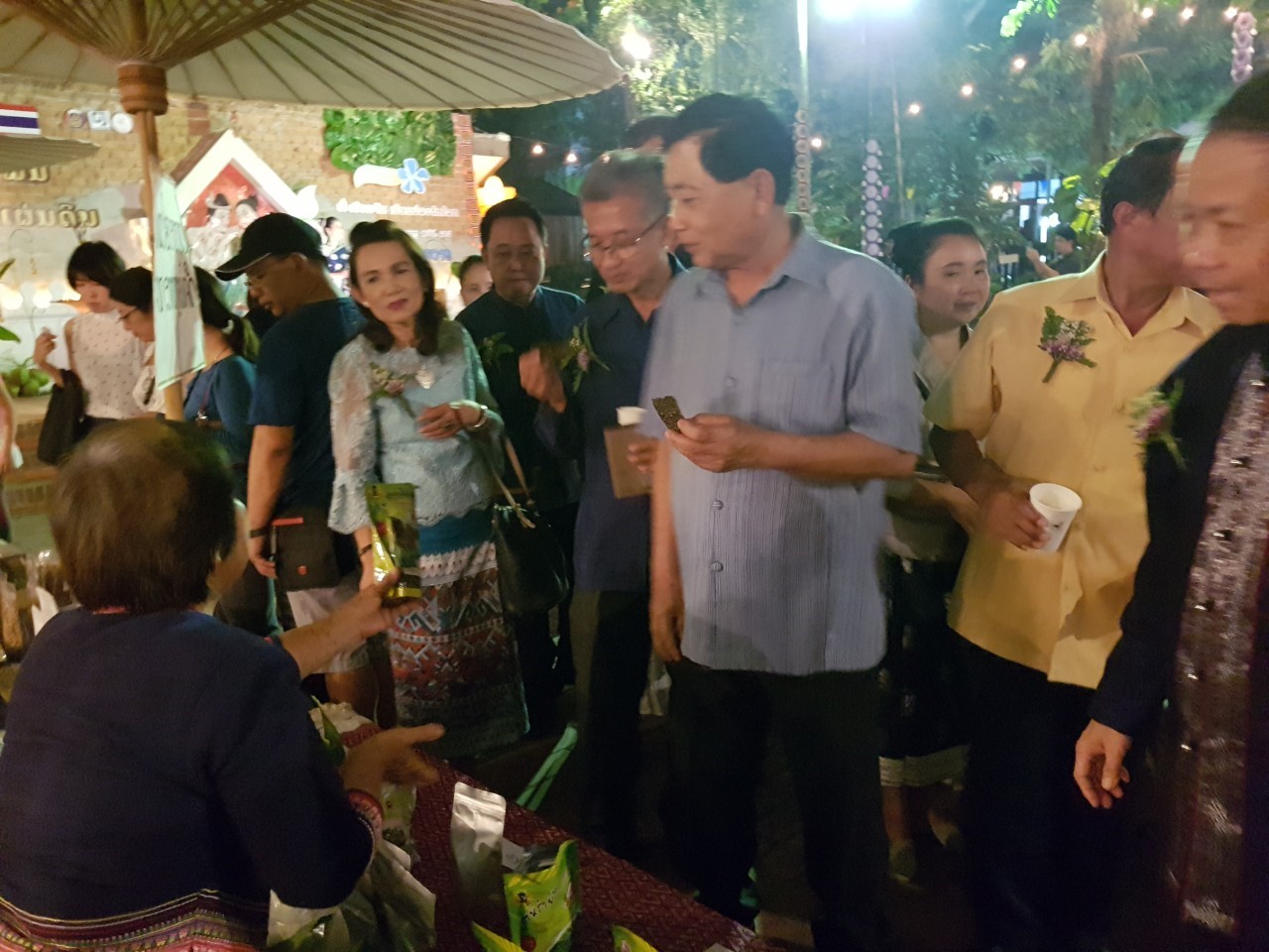 @น่าน : พิธีเปิดงานโครงการ OTOP สานสัมพันธ์สองแผ่นดิน นครน่าน-นครหลวงพระบาง