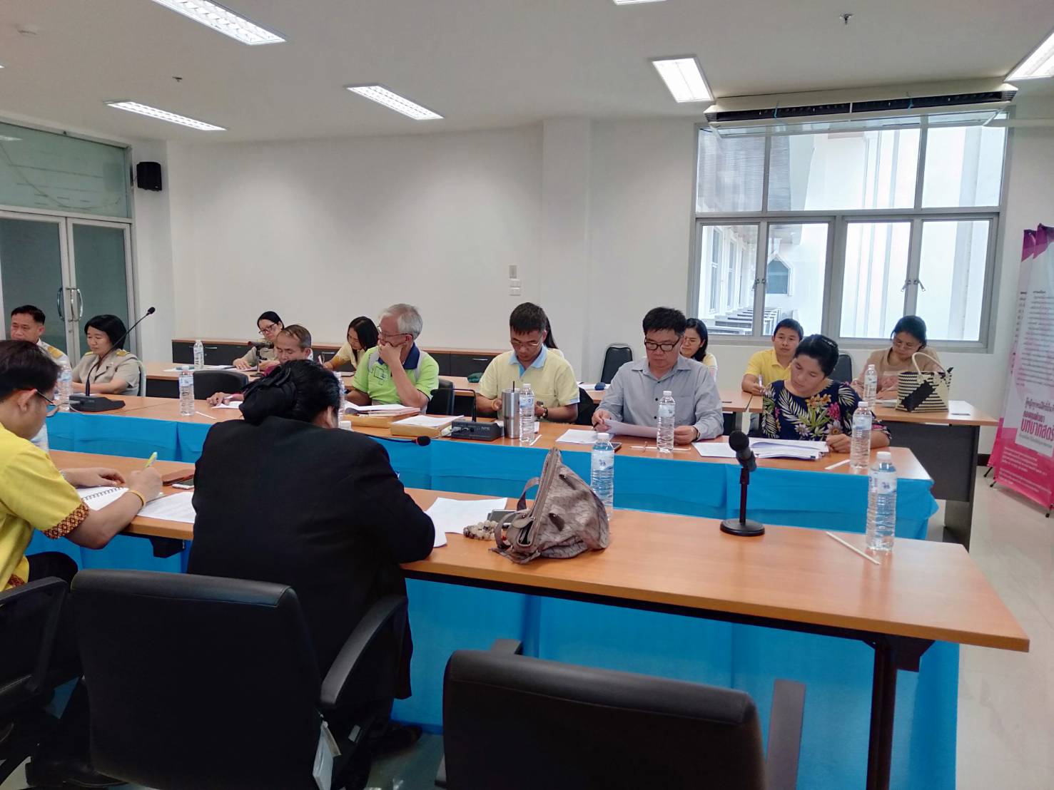 @น่าน : ประชุมเตรียมความพร้อมดำเนินโครงการพัฒนาคุณภาพมาตรฐานผลิตภัณฑ์ชุมชนท่องเที่ยว OTOP นวัตวิถี