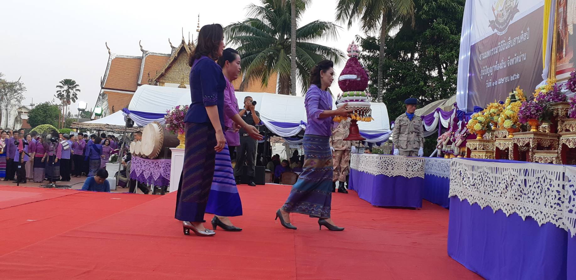 @น่าน : ร่วมถวายพระพรชัยมงคล เนื่องในโอกาสวันคล้ายวันพระราชสมภพสมเด็จพระเทพรัตนราชสุดาฯ สยามบรมราชกุมารี
