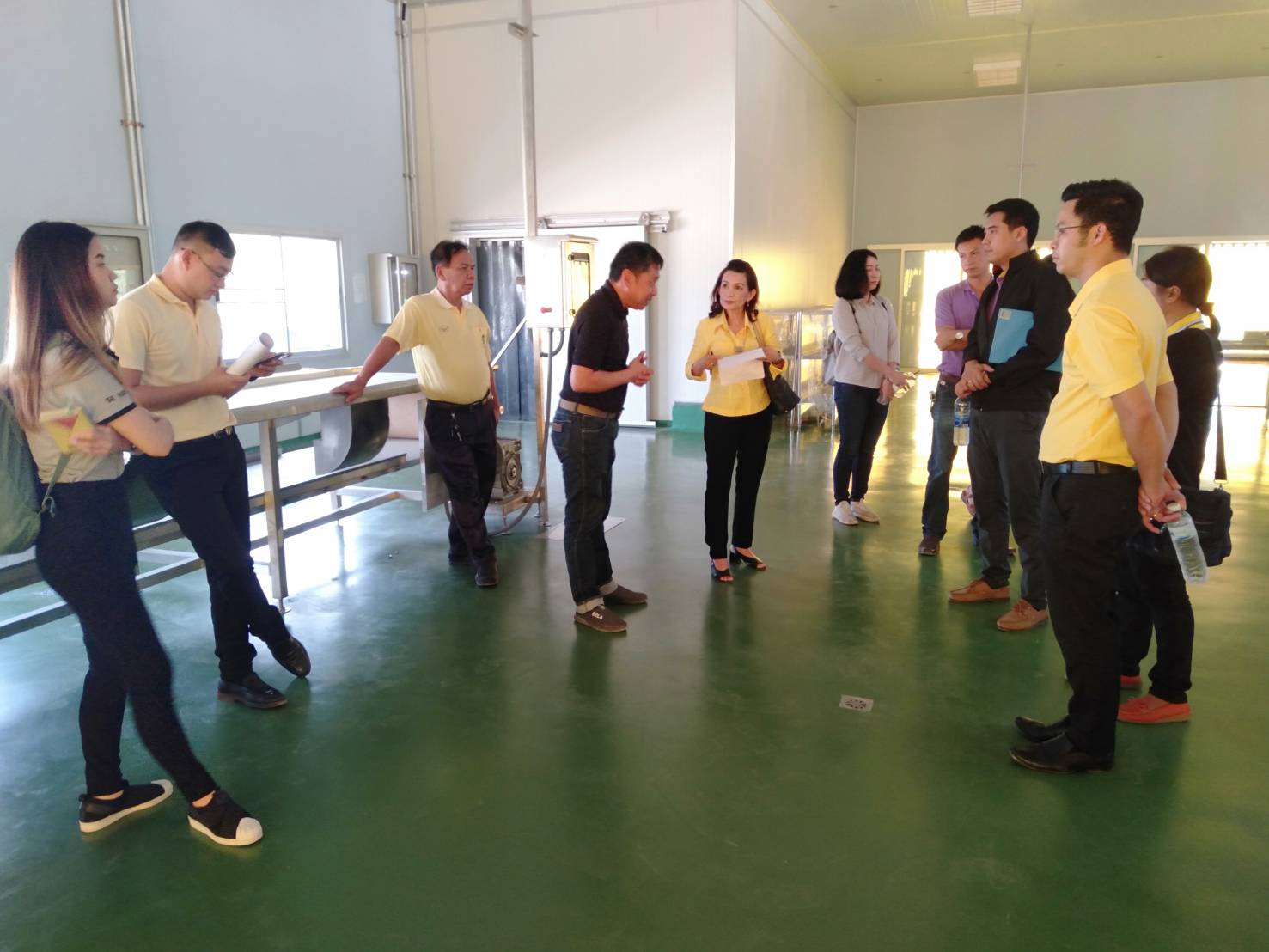 @น่าน : สพจ.น่าน และหน่วยงานรับผิดชอบ ร่วมศึกษาเรียนรู้กระบวนการดำเนินงานศูนย์กระจายสินค้านวัตกรรมเกษตรปลอดภัย