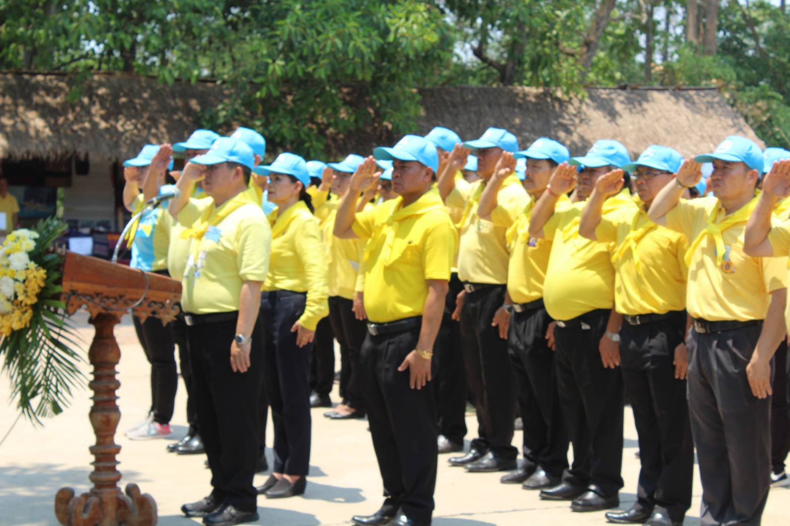 @น่าน : Kick off โครงการพัฒนาหมู่บ้านเศรษฐกิจพอเพียง มั่นคง มั่งคั่ง ยั่งยืน เฉลิมพระเกียรติ เนื่องในโอกาสมหามงคลพระราชพิธีบรมราชาภิเษก