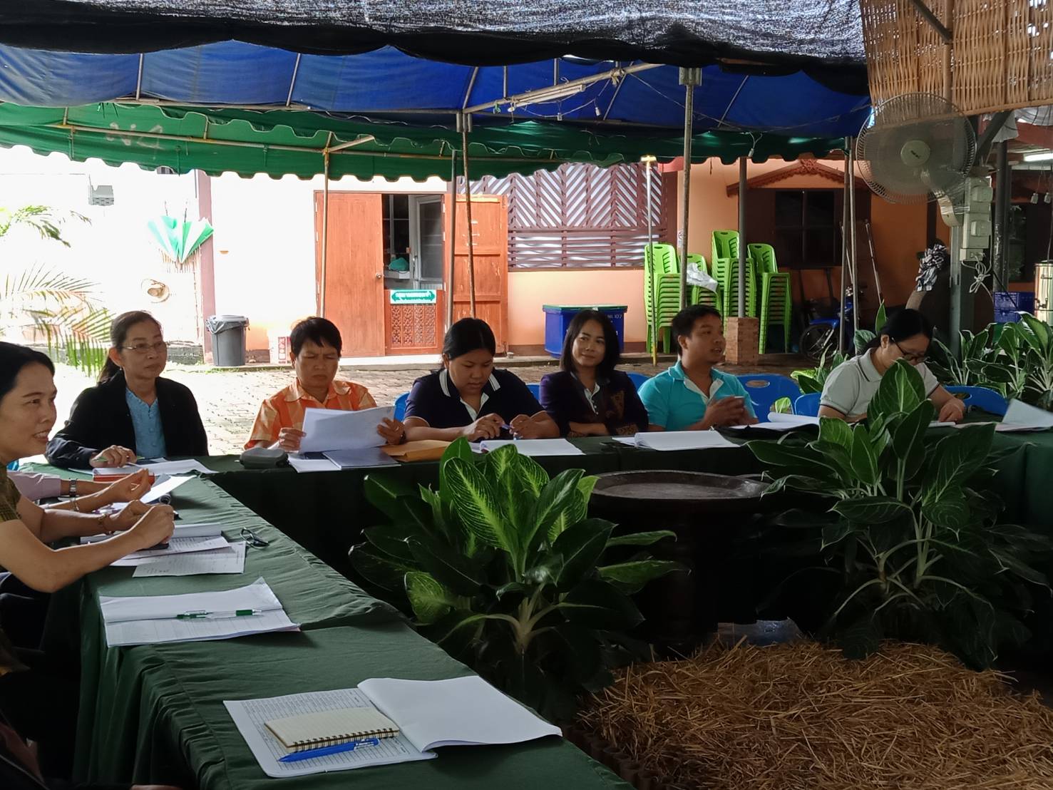 @น่าน : ประชุมเชิงปฏิบัติการทีมปฏิบัติการสนับสนุนการขับเคลื่อนการพัฒนาเศรษฐกิจฐานรากและประชารัฐจังหวัดน่าน