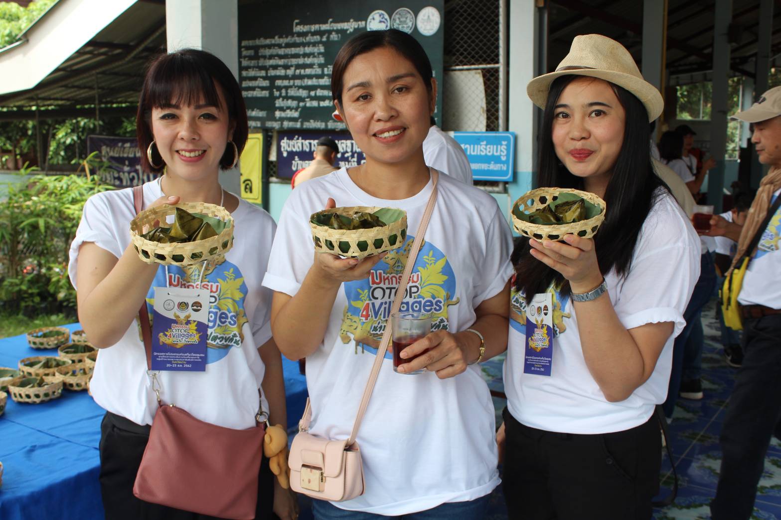 @น่าน : จัดนิทรรศการโปรแกรมท่องเที่ยวโดยชุมชน ตามโครงการยกระดับการท่องเที่ยวคุณภาพกลุ่มเป้าหมายเฉพาะและประชาสัมพันธ์ภาคเหนือ