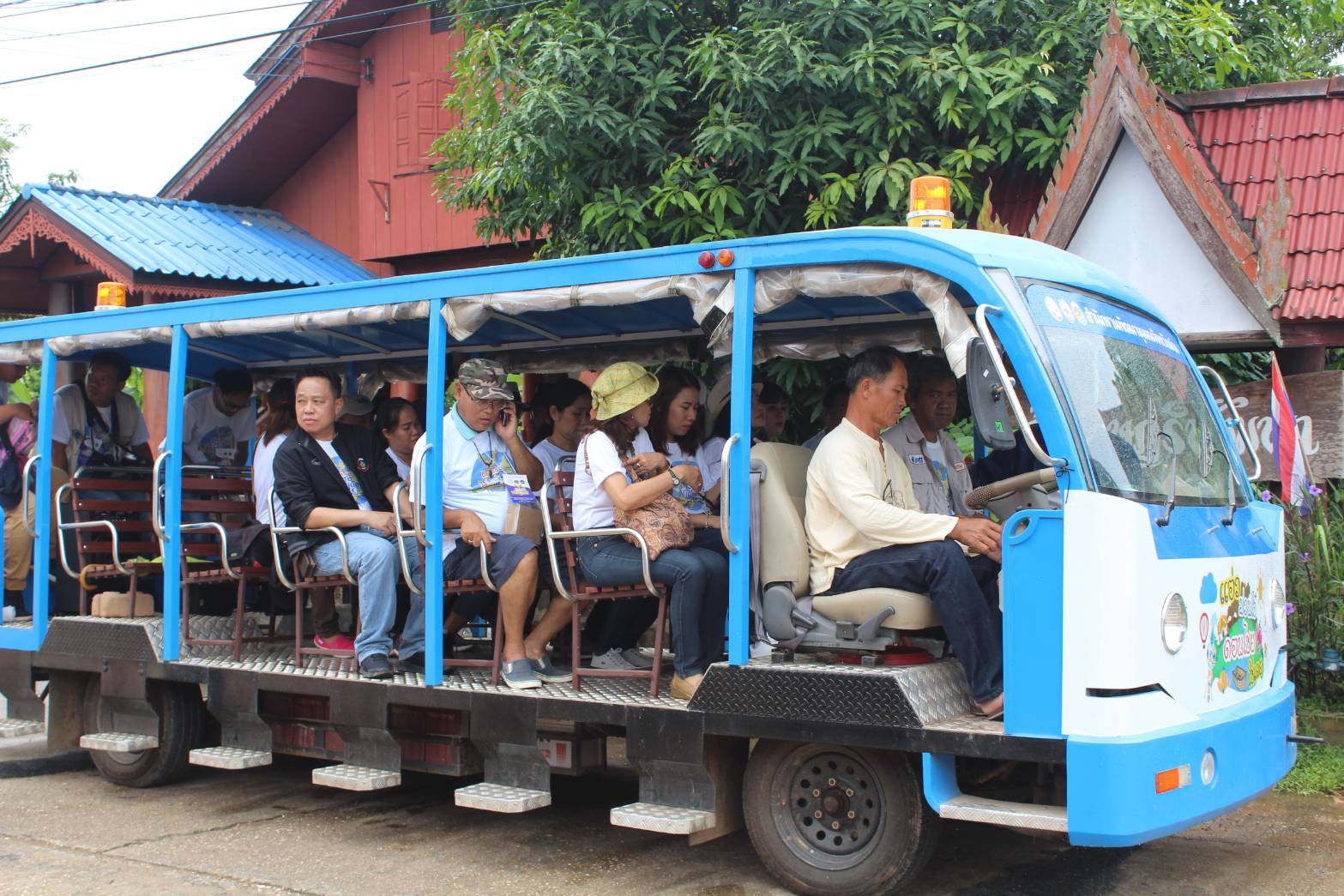 @น่าน : จัดนิทรรศการโปรแกรมท่องเที่ยวโดยชุมชน ตามโครงการยกระดับการท่องเที่ยวคุณภาพกลุ่มเป้าหมายเฉพาะและประชาสัมพันธ์ภาคเหนือ