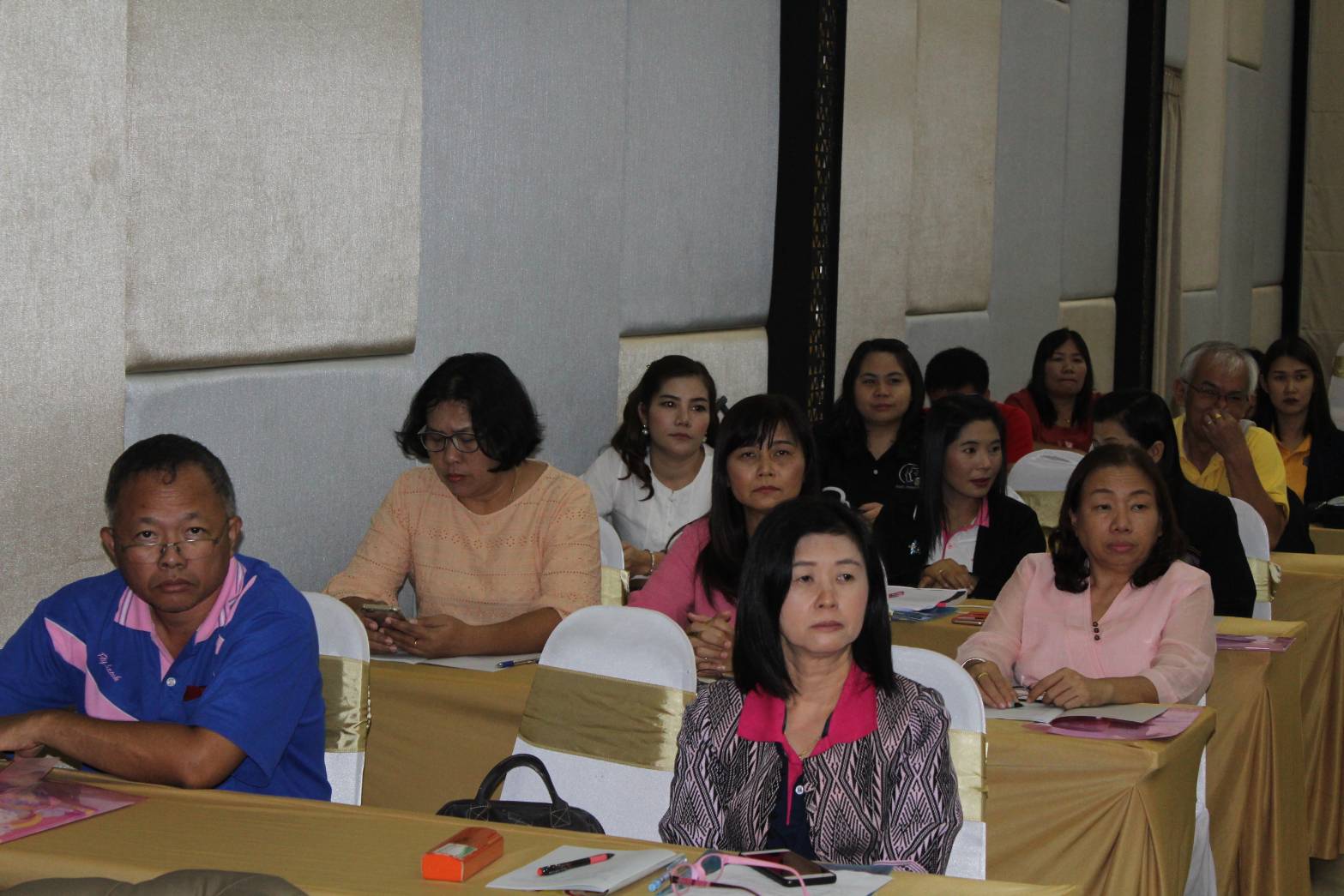 @น่าน : การประชุมเชิงปฏิบัติการสรุปผลการดำเนินงานการพัฒนาระบบบริหารจัดการกองทุนพัฒนาบทบาทสตรีและการประเมินผลการดำเนินงานทุนหมุนเวียน ประจำปี 2562