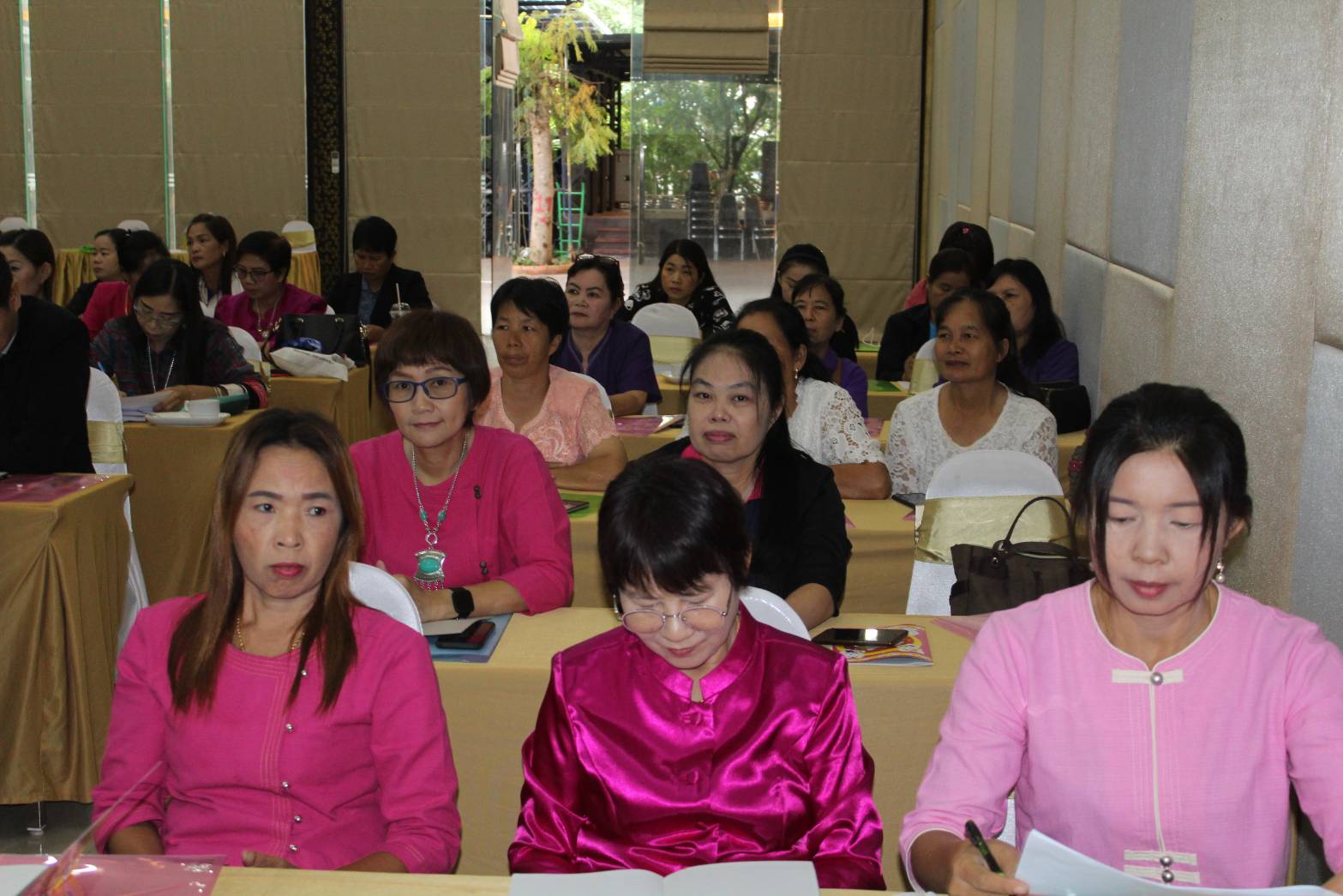 @น่าน : การประชุมเชิงปฏิบัติการสรุปผลการดำเนินงานการพัฒนาระบบบริหารจัดการกองทุนพัฒนาบทบาทสตรีและการประเมินผลการดำเนินงานทุนหมุนเวียน ประจำปี 2562