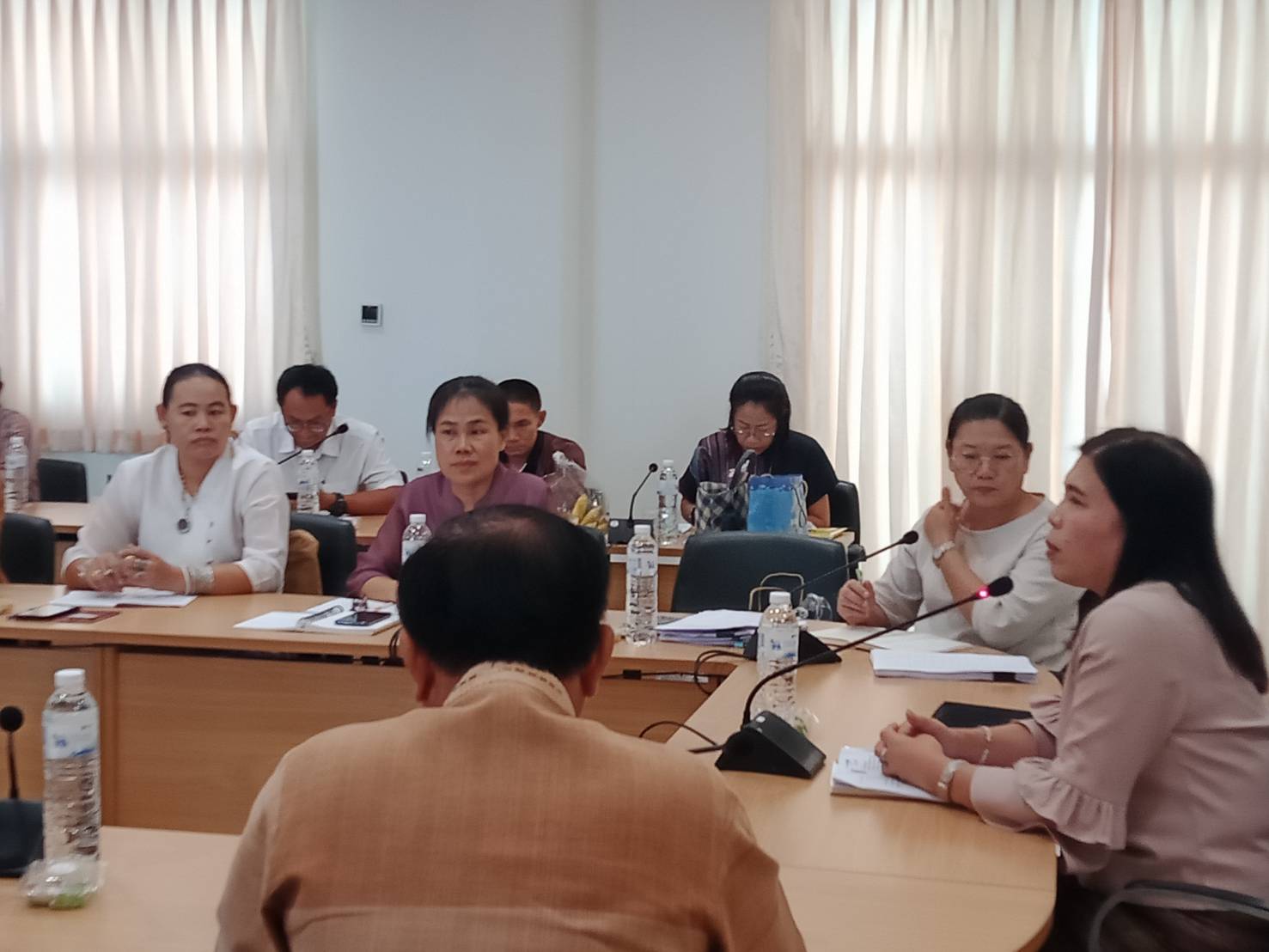 @สพจ.น่าน : ประชุมคณะกรรมการเครือข่าย OTOP ระดับจังหวัด และผู้ผลิต ผู้ประกอบการ OTOP จังหวัดน่าน