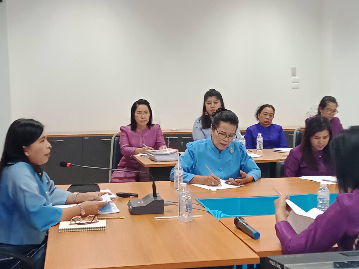 @ สพจ.น่าน : ประชุมคณะกรรมการพัฒนาสตรีจังหวัดน่าน ครั้งที่ 1/2563