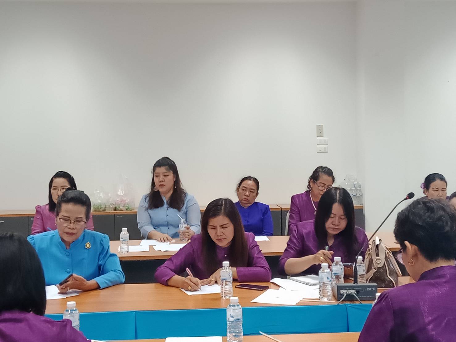 @ สพจ.น่าน : ประชุมคณะกรรมการพัฒนาสตรีจังหวัดน่าน ครั้งที่ 1/2563