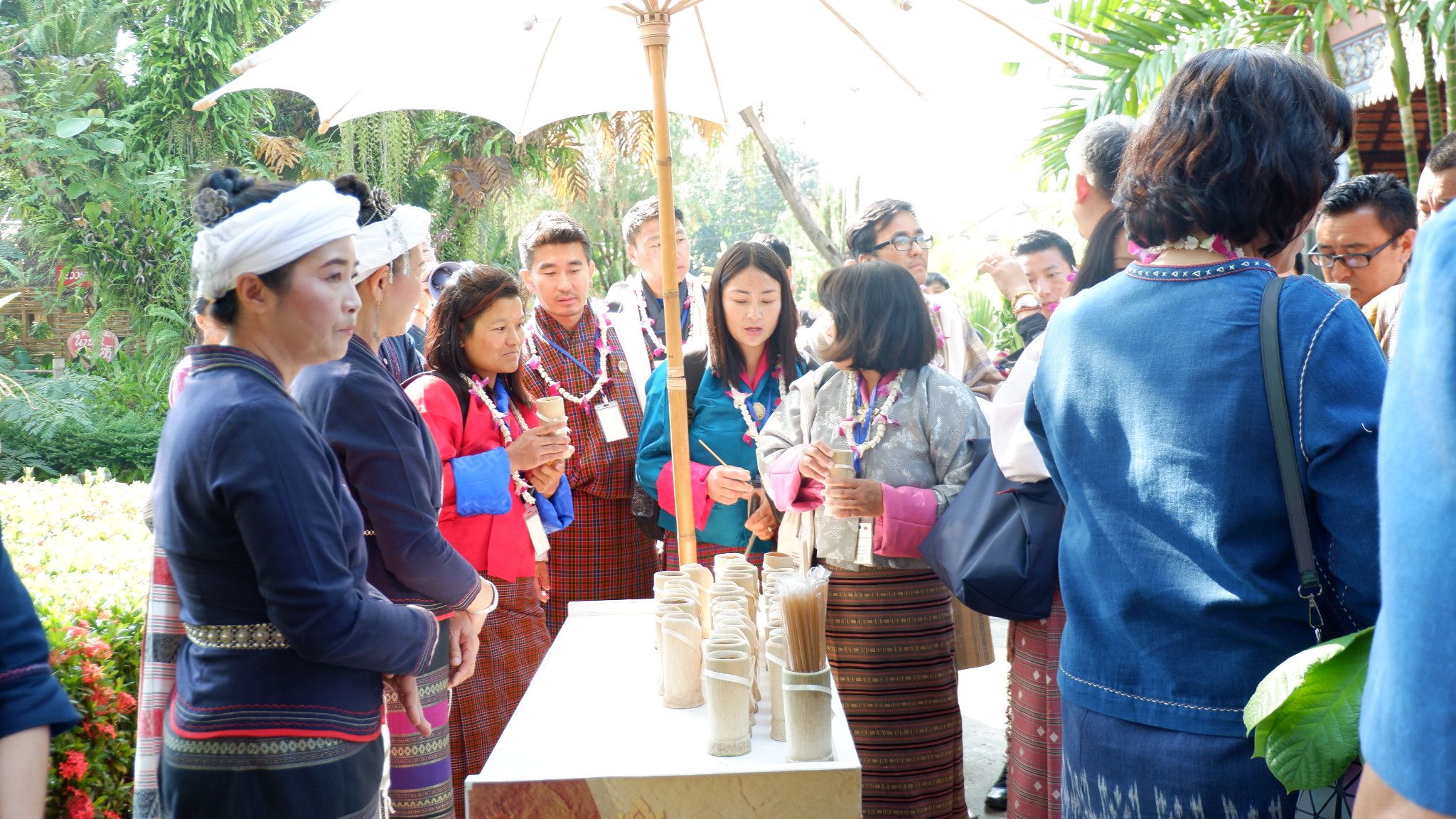 สพจ.น่านต้อนรับคณะผู้บริหาร คณะกรรมการ OGOP เจ้าหน้าที่และผู้นำชุมชนราชอาณาจักรภูฏาน ในโอกาสศึกษาดูงาน ในพื้นที่ จ.น่าน (วันที่ 1)