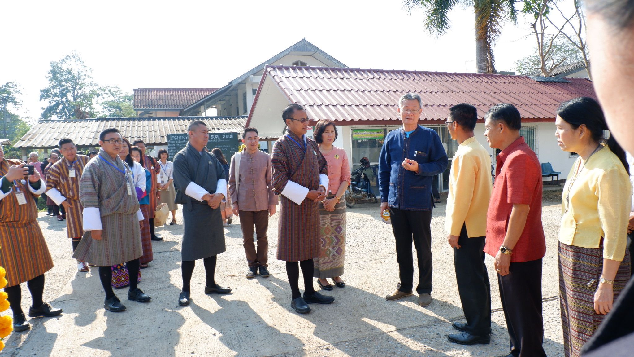@น่าน : สพจ.น่าน นำคณะผู้บริหาร คณะกรรมการ OGOP เจ้าหน้าที่และผู้นำชุมชน ราชอาณาจักรภูฏาน ศึกษาดูงานพื้นที่ จ.น่าน (วันที่ 2)