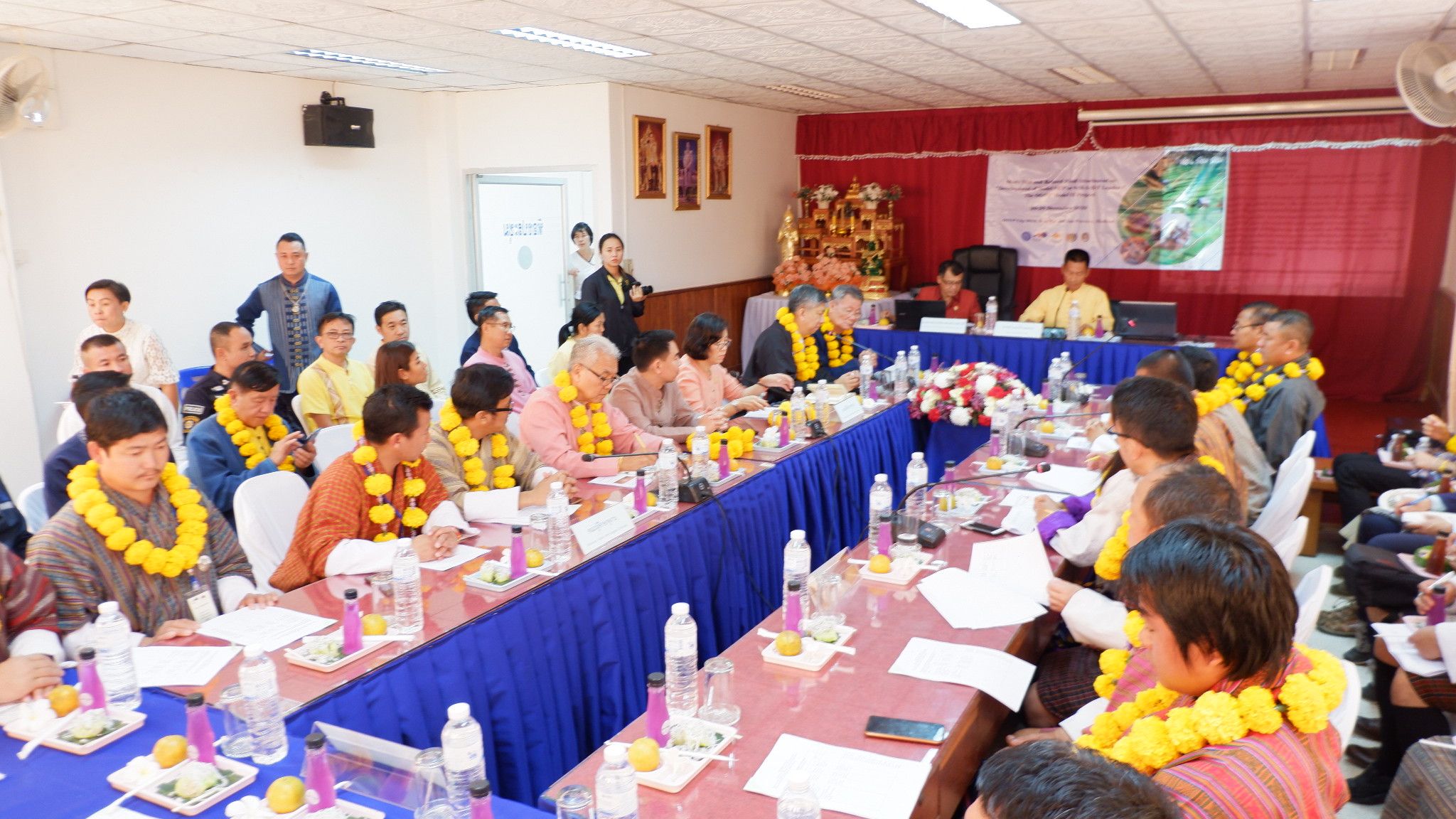 @น่าน : สพจ.น่าน นำคณะผู้บริหาร คณะกรรมการ OGOP เจ้าหน้าที่และผู้นำชุมชน ราชอาณาจักรภูฏาน ศึกษาดูงานพื้นที่ จ.น่าน (วันที่ 2)