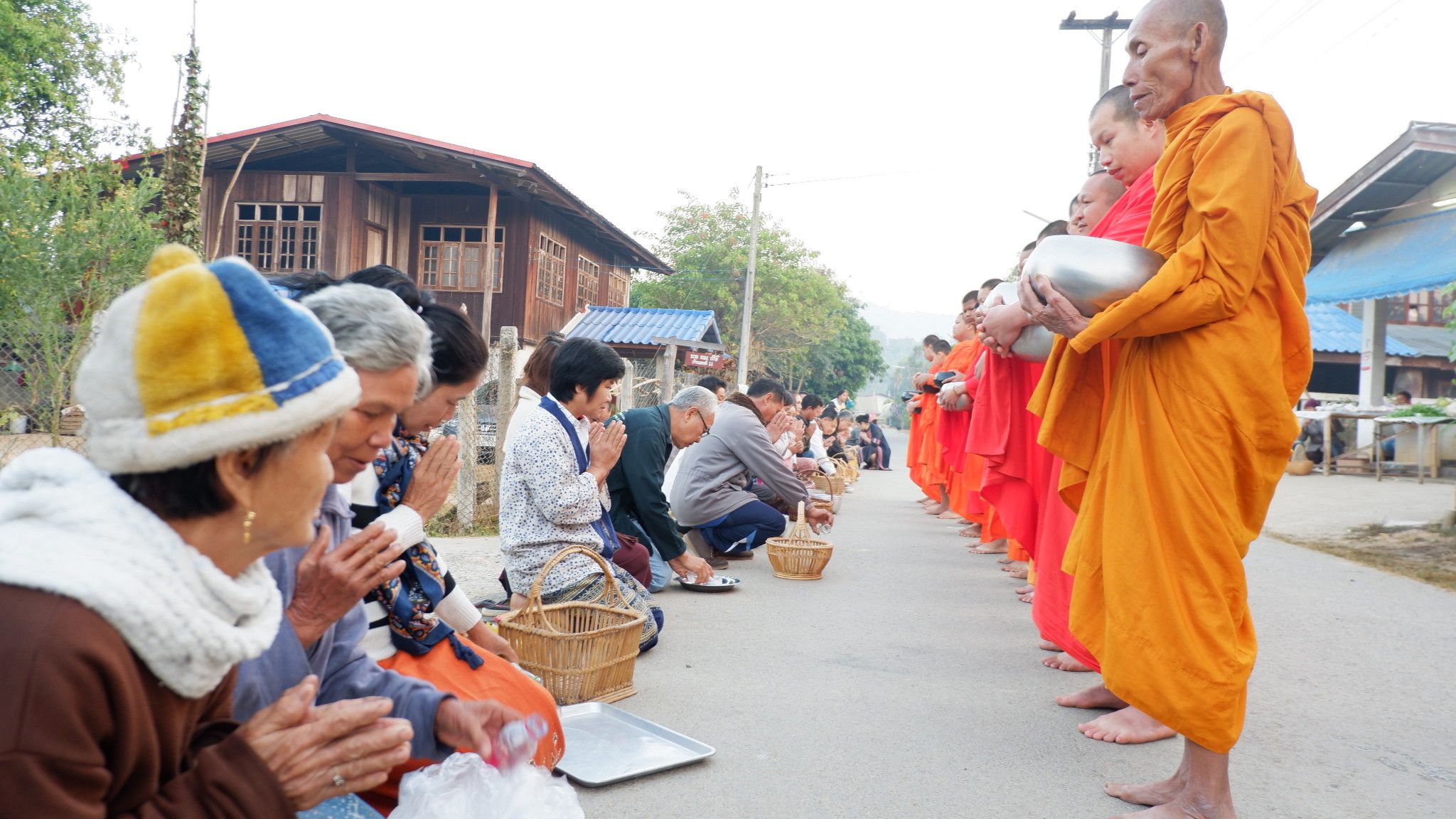 @น่าน : สพจ.น่าน นำคณะผู้บริหาร คณะกรรมการ OGOP เจ้าหน้าที่และผู้นำชุมชน ราชอาณาจักรภูฏาน ศึกษาดูงานพื้นที่ จ.น่าน (วันที่ 3))