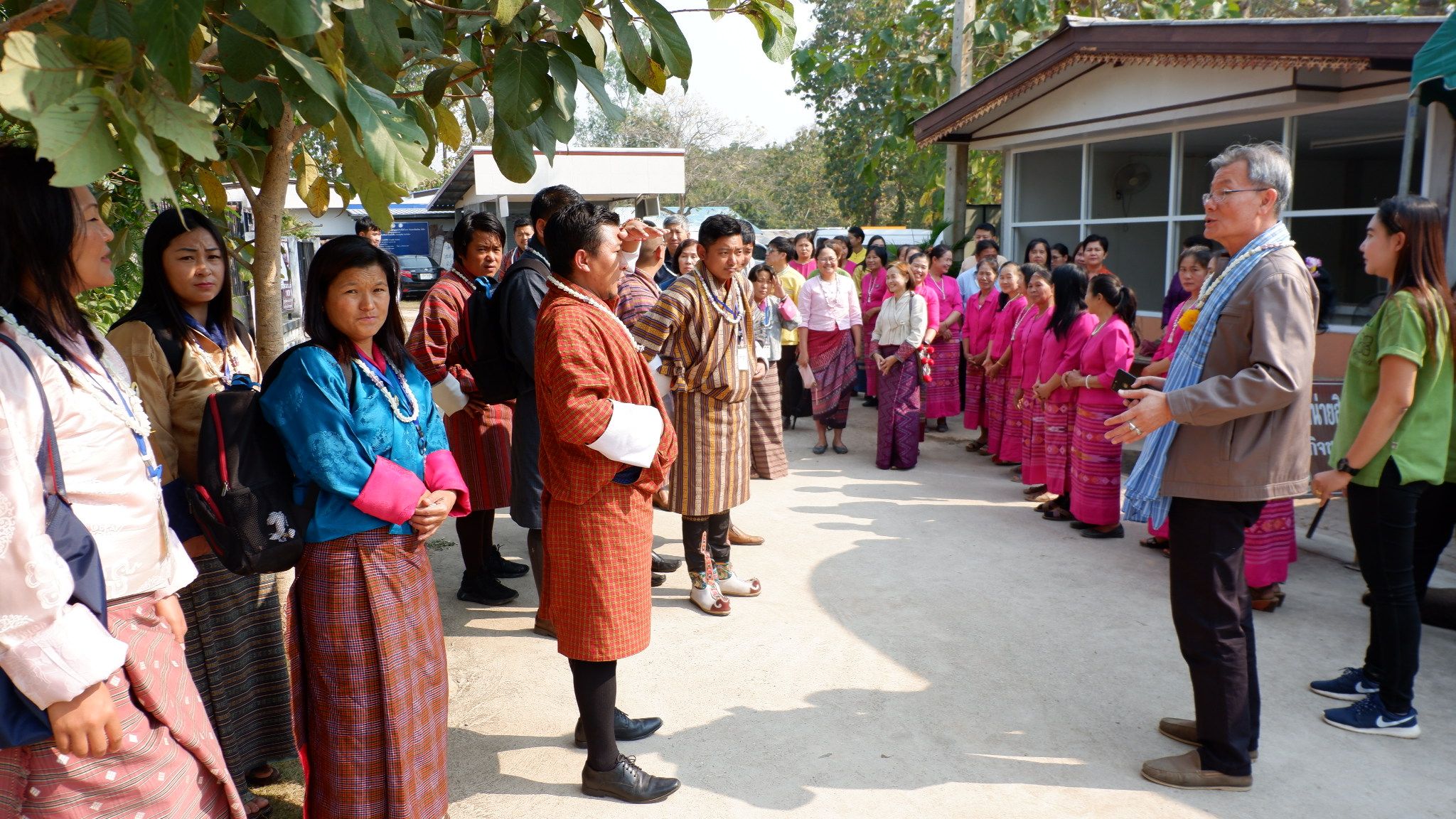 @น่าน : สพจ.น่าน นำคณะผู้บริหาร คณะกรรมการ OGOP เจ้าหน้าที่และผู้นำชุมชน ราชอาณาจักรภูฏาน ศึกษาดูงานพื้นที่ จ.น่าน (วันที่ 4)