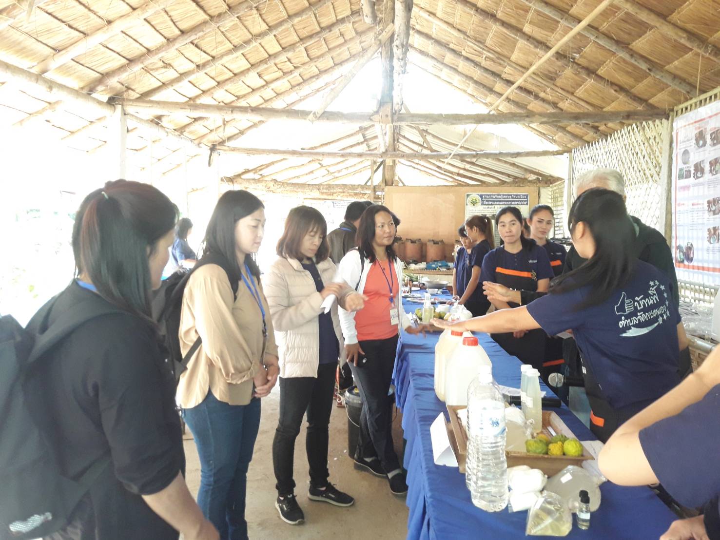 @น่าน : สพจ.น่าน นำคณะผู้บริหาร คณะกรรมการ OGOP เจ้าหน้าที่และผู้นำชุมชน ราชอาณาจักรภูฏาน ศึกษาดูงานพื้นที่ จ.น่าน (วันที่ 3))