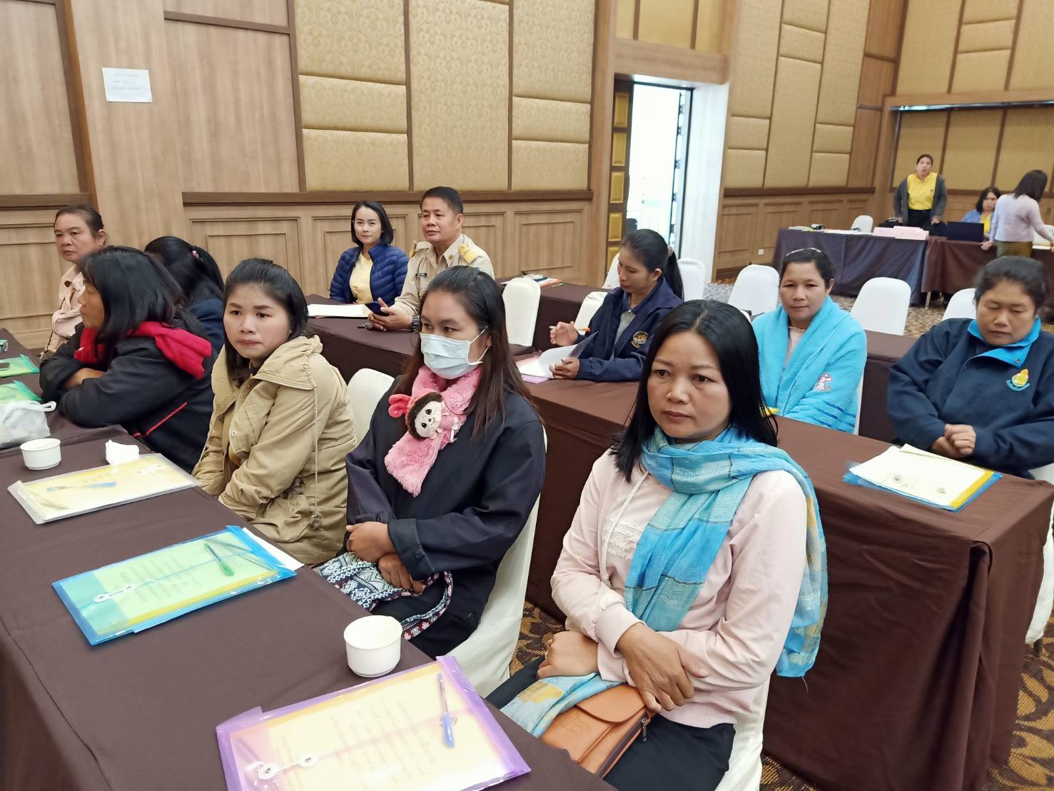 @น่าน : โครงการเสริมทักษะอาชีพสตรีเพื่อการบริหารจัดการหนี้ กองทุนพัฒนาบทบาทสตรี