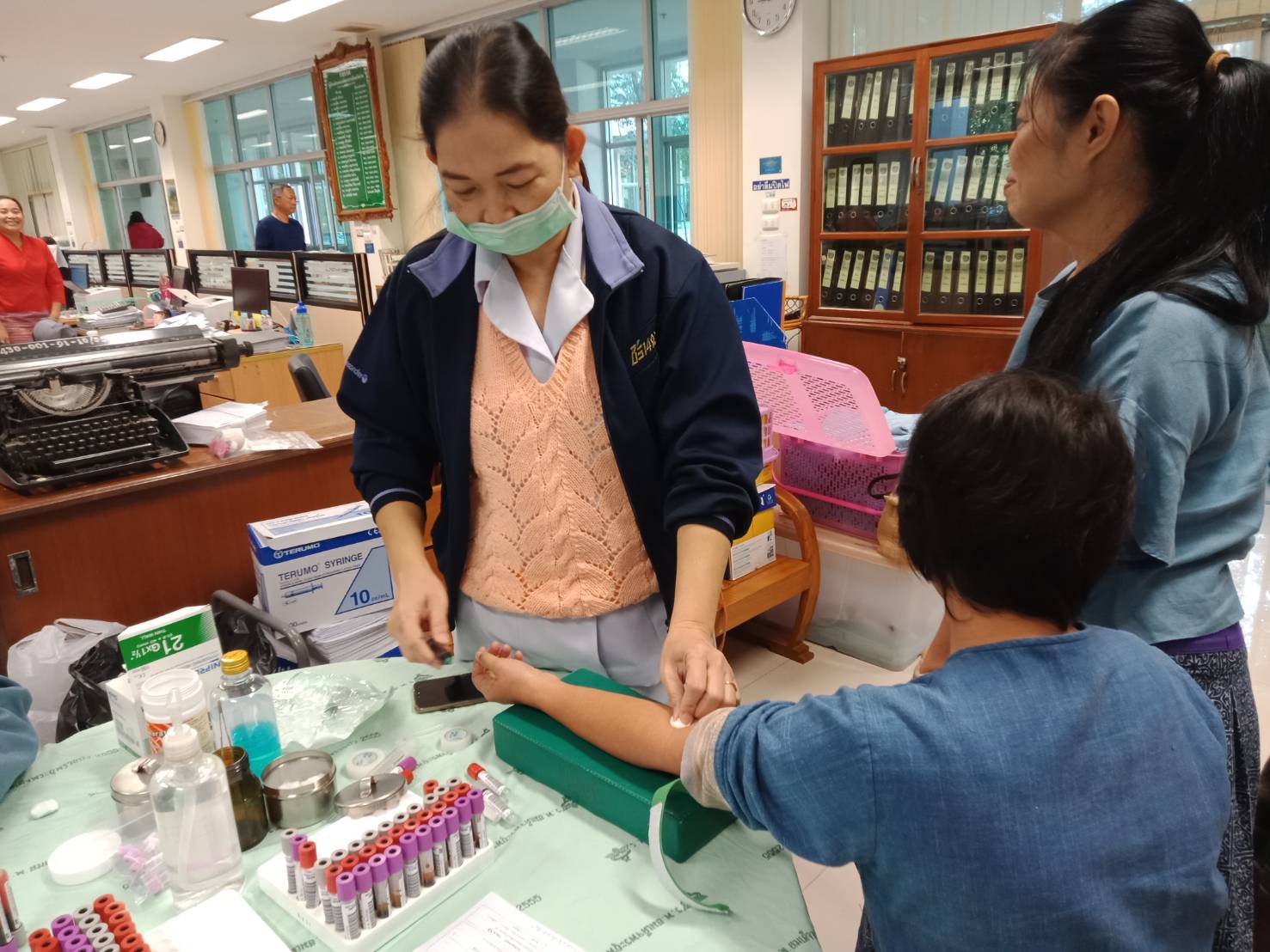 @น่าน : พช.น่าน จัดกิจกรรมตรวจสุขภาพประจำปี เพื่อเตรียมความพร้อมเจ้าหน้าที่สำหรับขับเคลื่อนงานพัฒนาชุมชน 2563