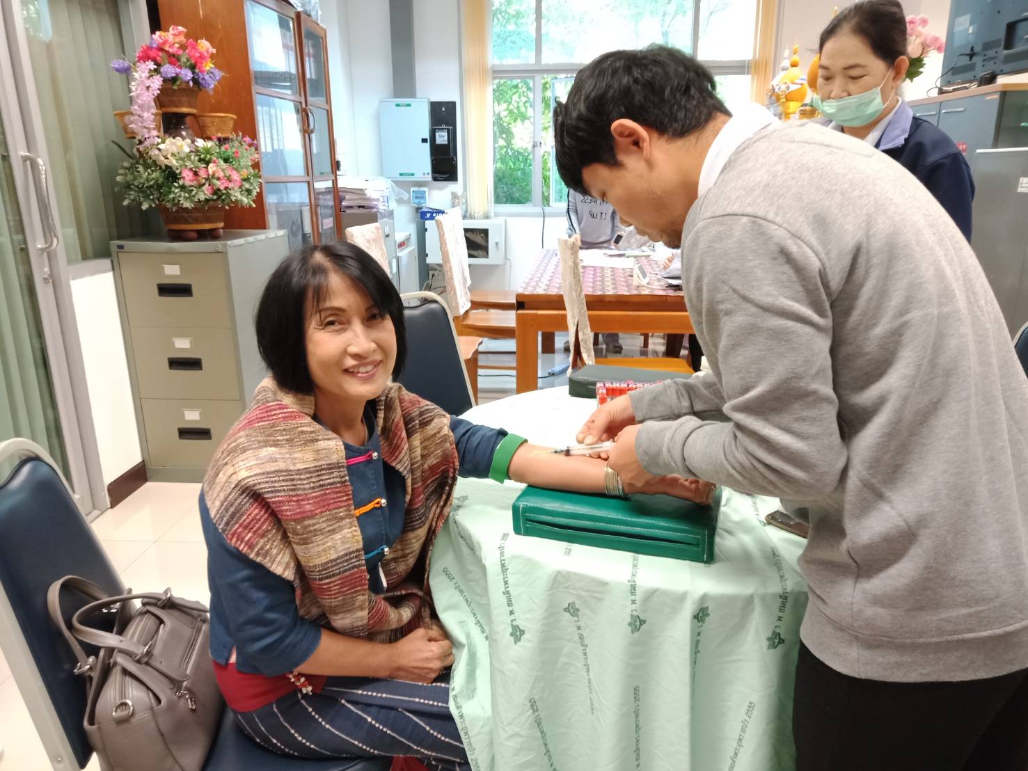 @น่าน : พช.น่าน จัดกิจกรรมตรวจสุขภาพประจำปี เพื่อเตรียมความพร้อมเจ้าหน้าที่สำหรับขับเคลื่อนงานพัฒนาชุมชน 2563